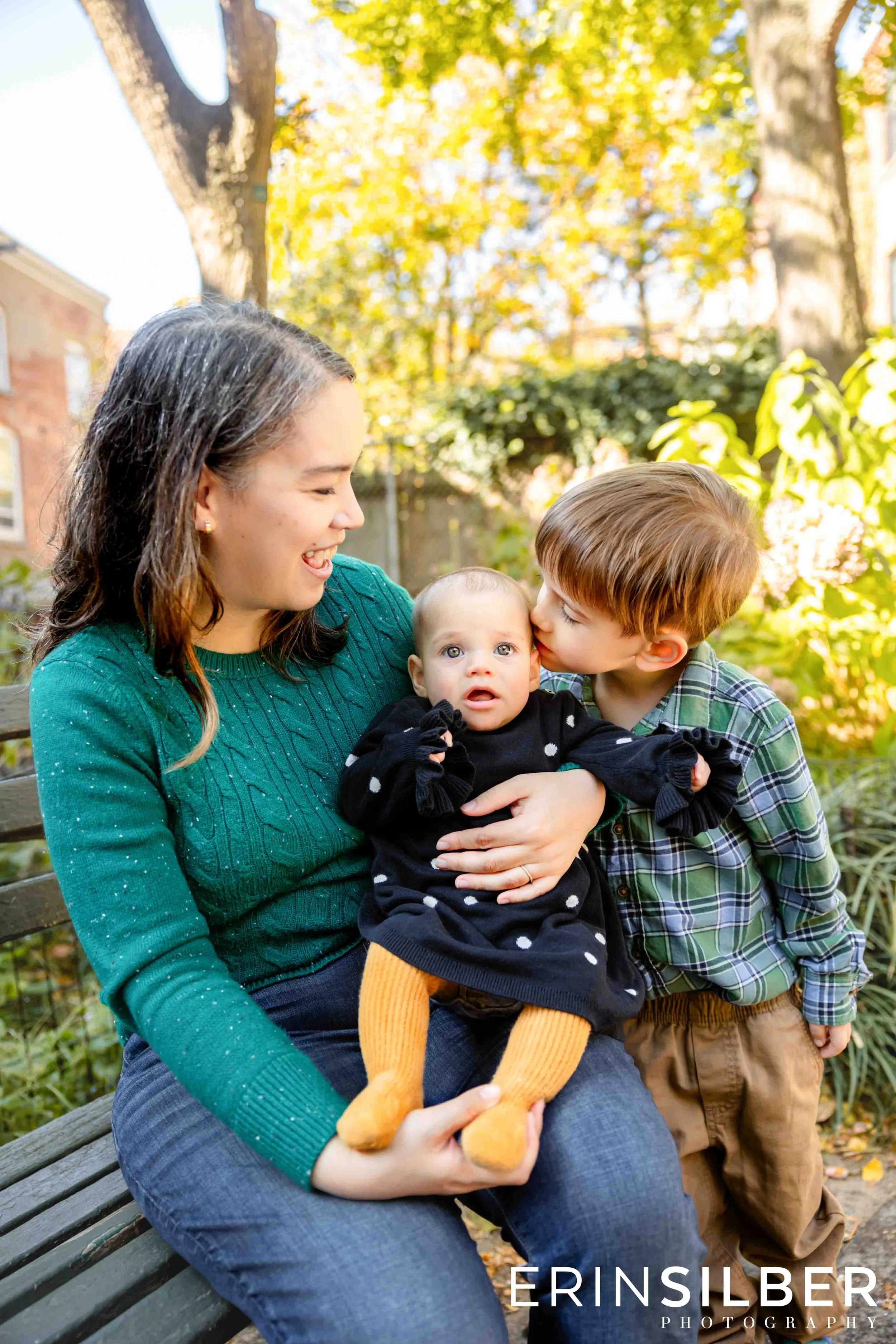 2025Aug_ESP_Family-Portraits_Brooklyn-Heights-13.jpg