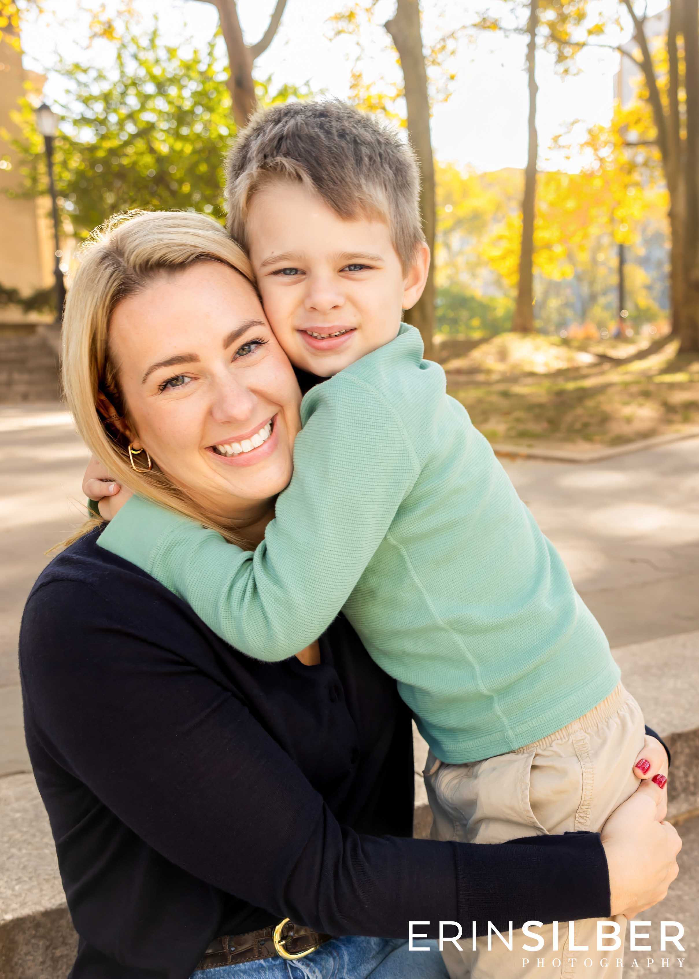 2025Aug_ESP_Family-Portraits_Cadman-Plaza-Brooklyn-7.jpg