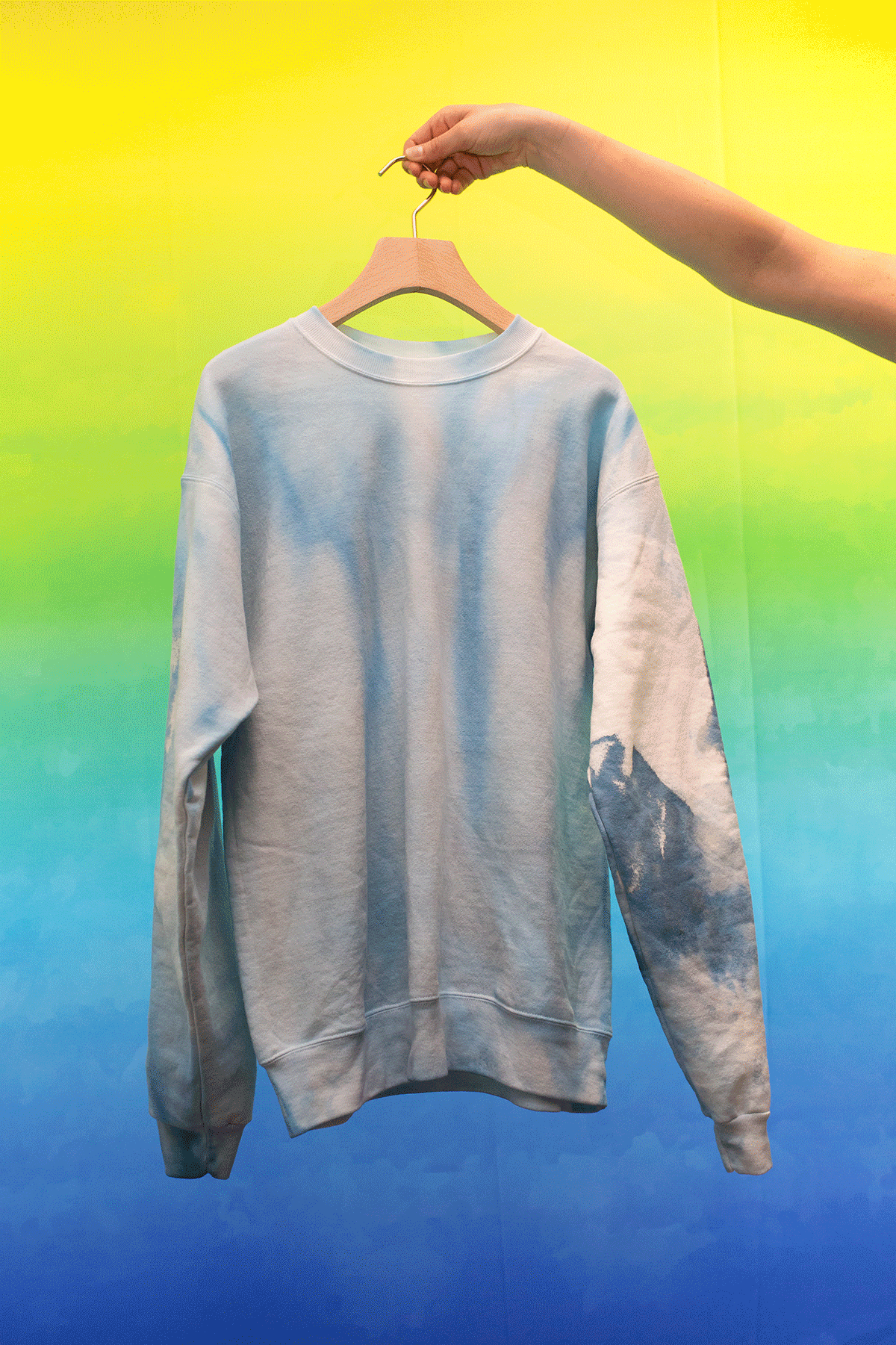 DenimRush_TieDyeSweatshirts_BLUE.gif