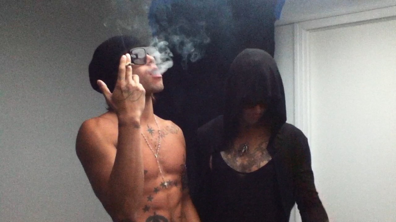 dgnr8