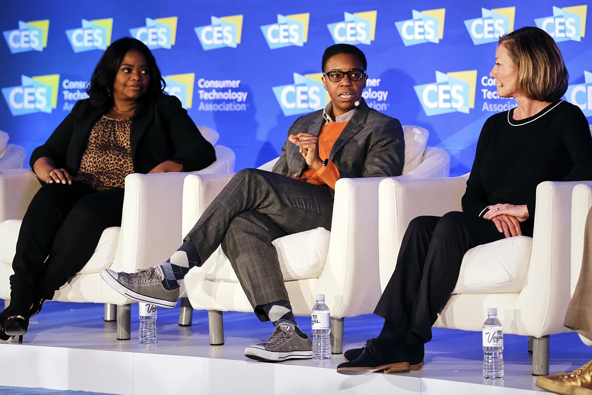 _F4A6377_CES_2017_IBM_twitter.jpg