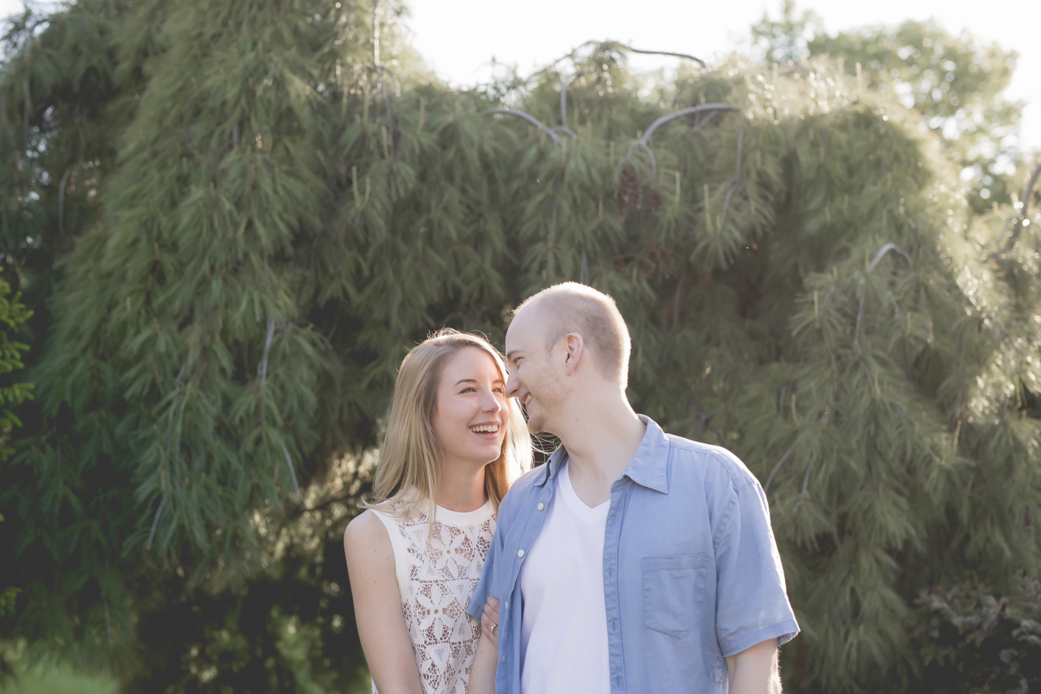 Lake Harriet Minneapolis Engagement Session-8.jpg