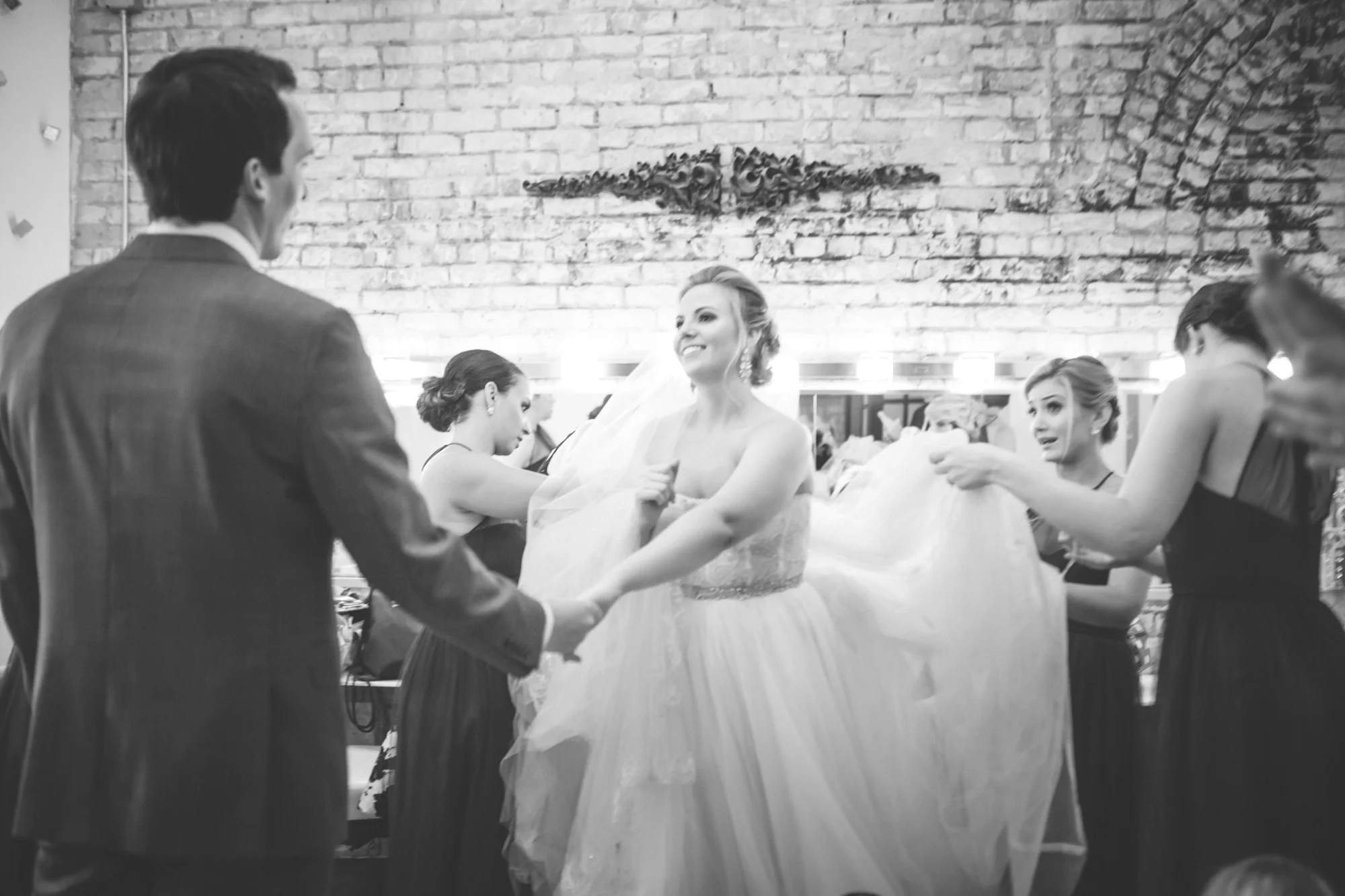 aria minneapolis wedding photographer-60.jpg