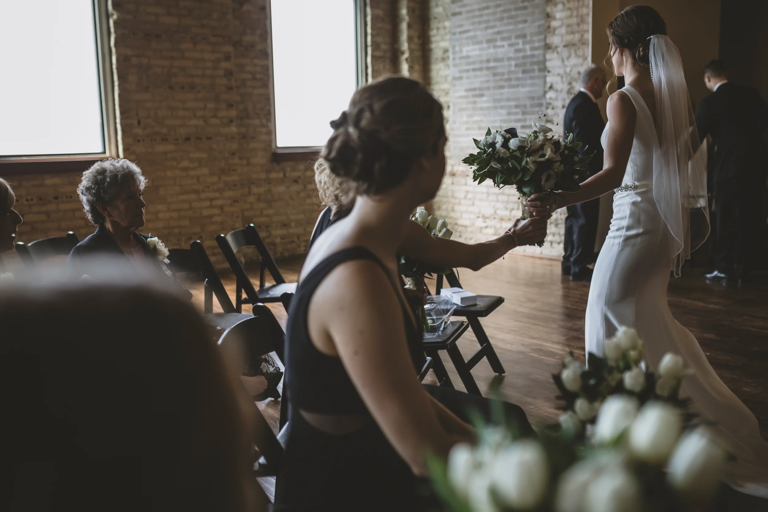 five event center uptown minneapolis wedding-26.jpg