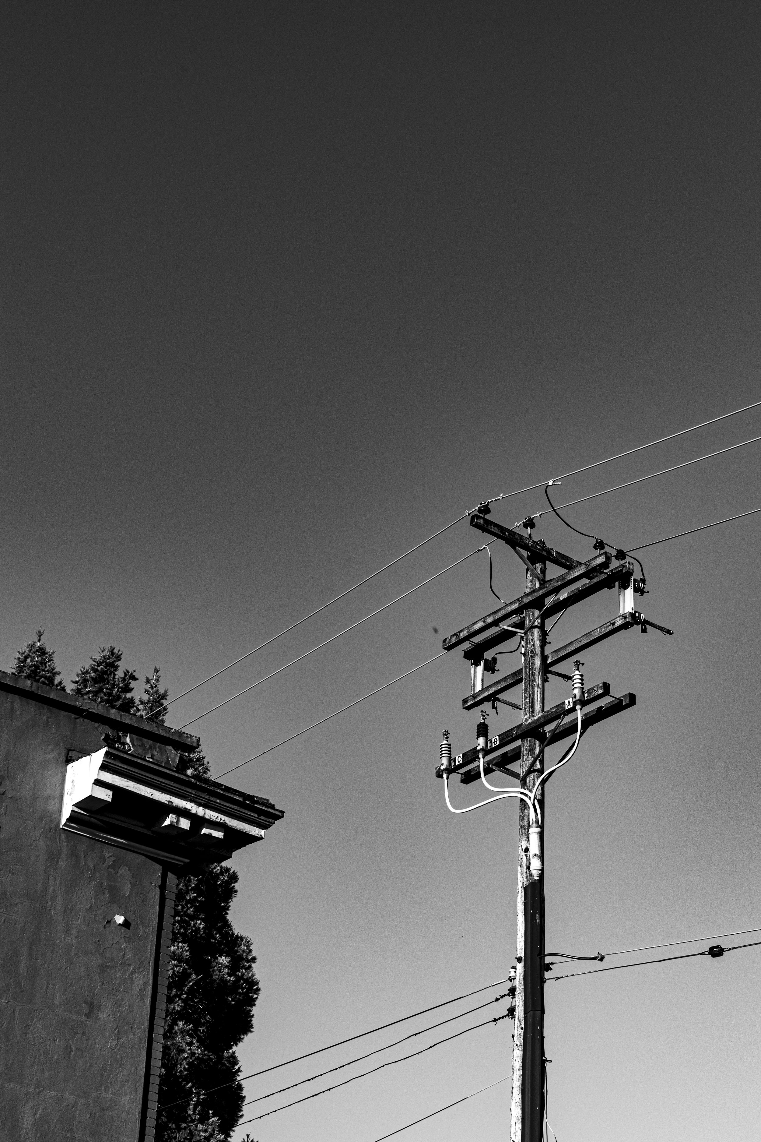 cornerbuilding-telephone-bnw.jpg