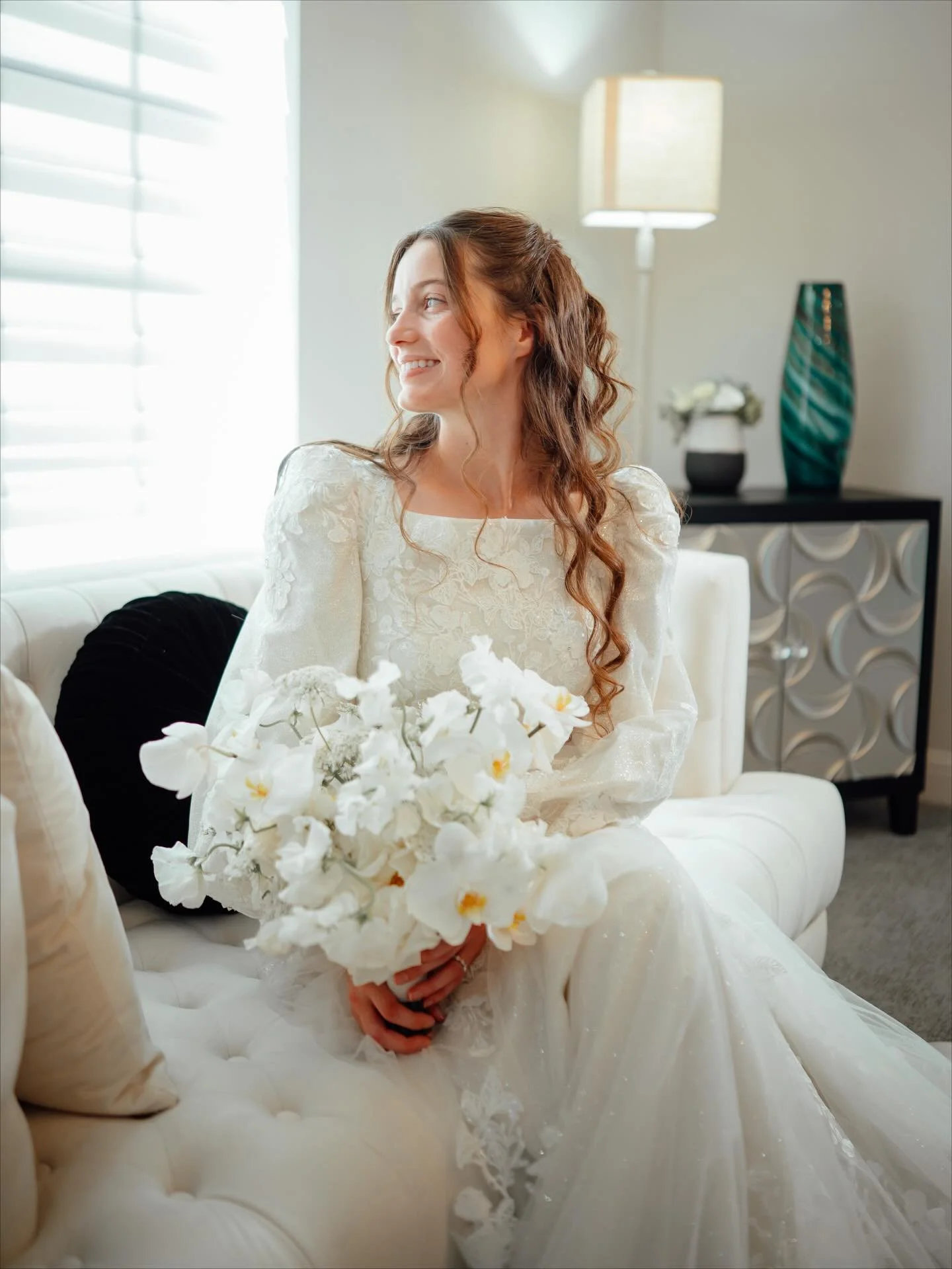 Corinn &amp; Steven&rsquo;s wedding felt like something out of a romance novel &mdash; gentle, heartfelt, and full of love. ✨

Their day wasn&rsquo;t just beautiful&hellip; it was deeply meaningful. 💞  Here are a few of our favorites. ☺️

#HoustonWe