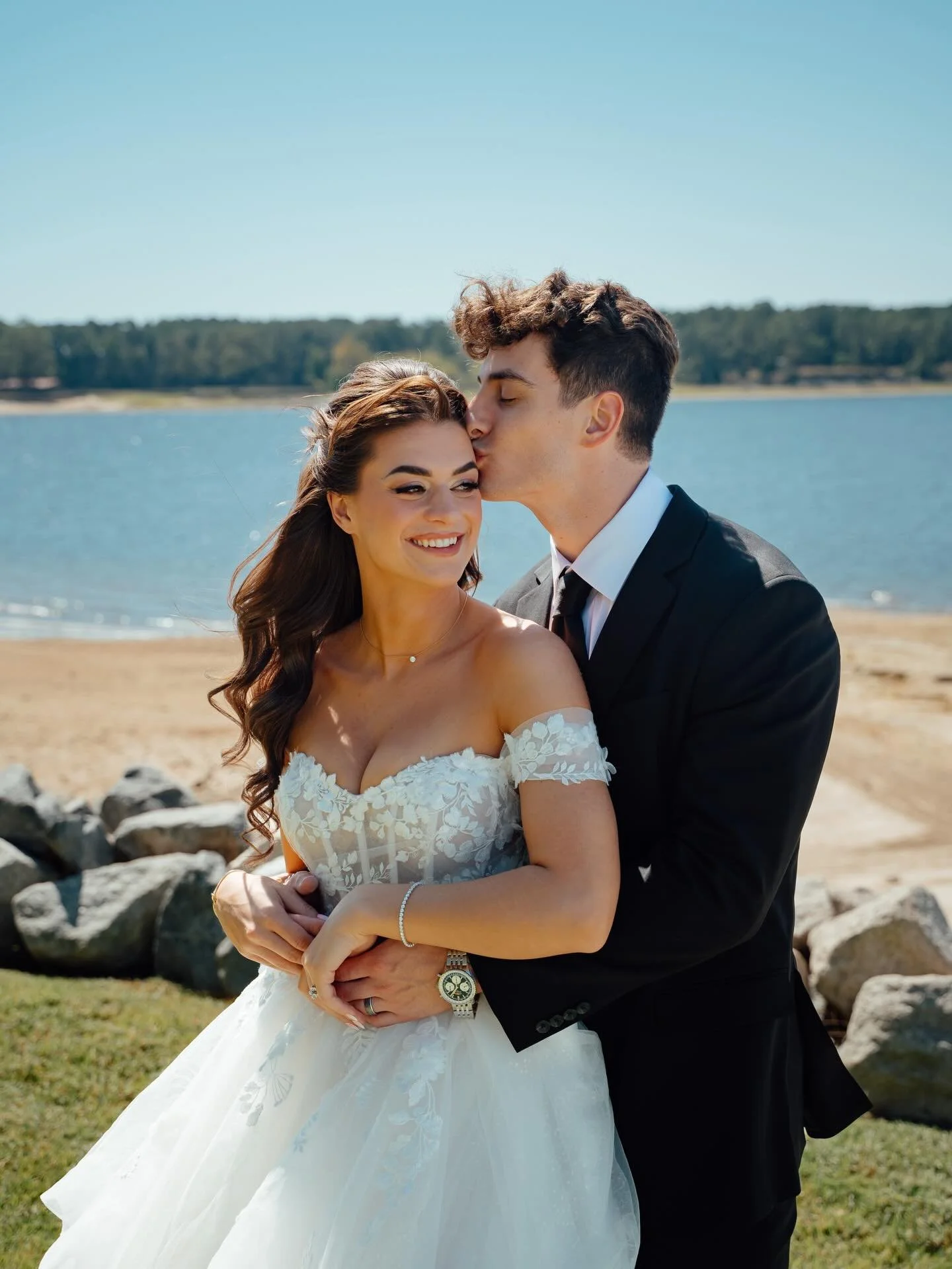 Simply &bull; Magic ✨🥰

#HoustonWeddingPhotographer #TexasWeddingPhotographer #AviationDaily

📍JMG Photography | Capturing weddings, engagements, and portrait sessions in Houston, TX and surrounding areas. At JMG, we feel that life is worth celebra