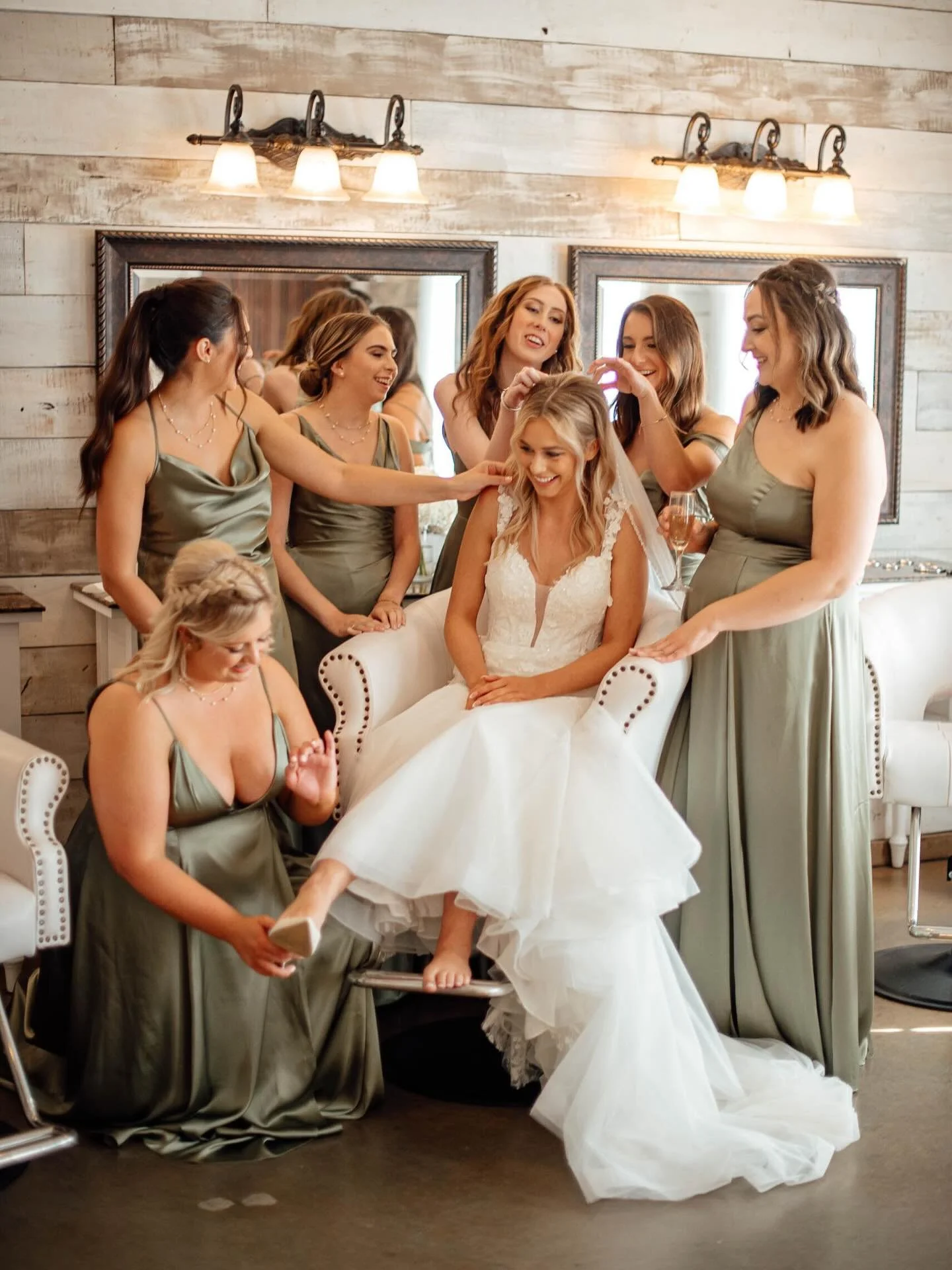 All versions of girlhood leading up to this moment ✨🤍

#HoustonWeddings #HoustonWeddingPhotographer #HoustonBride

📍 JMG Photography | Capturing weddings across Houston &amp; surrounding areas with timeless, natural, story-driven images. At JMG, we