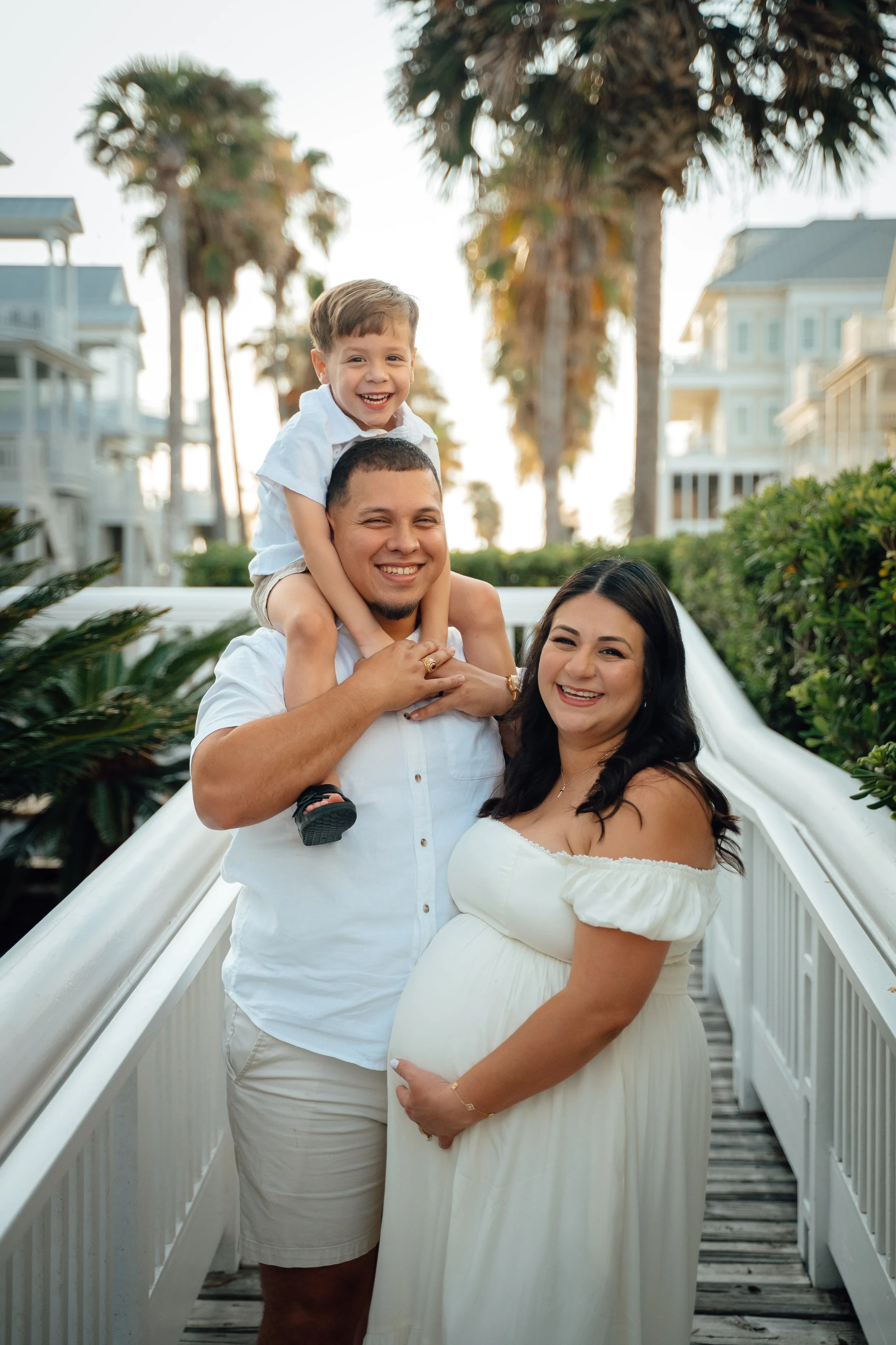 2026 Lobo Maternity Family Session - JMG-21.jpg