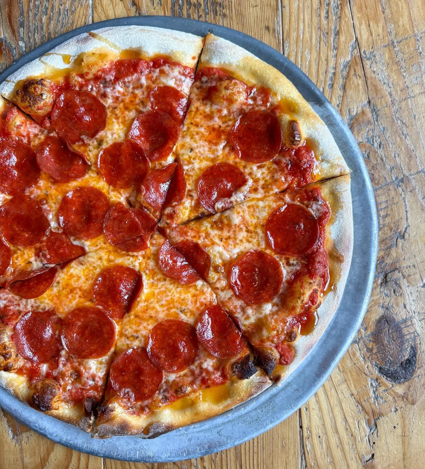 Name a better combo than pepperoni &amp; honey honey &hellip; 🤝🏼

RED SOX VS YANKEES GAME 1 @ 6:00PM [screen down, sound on]