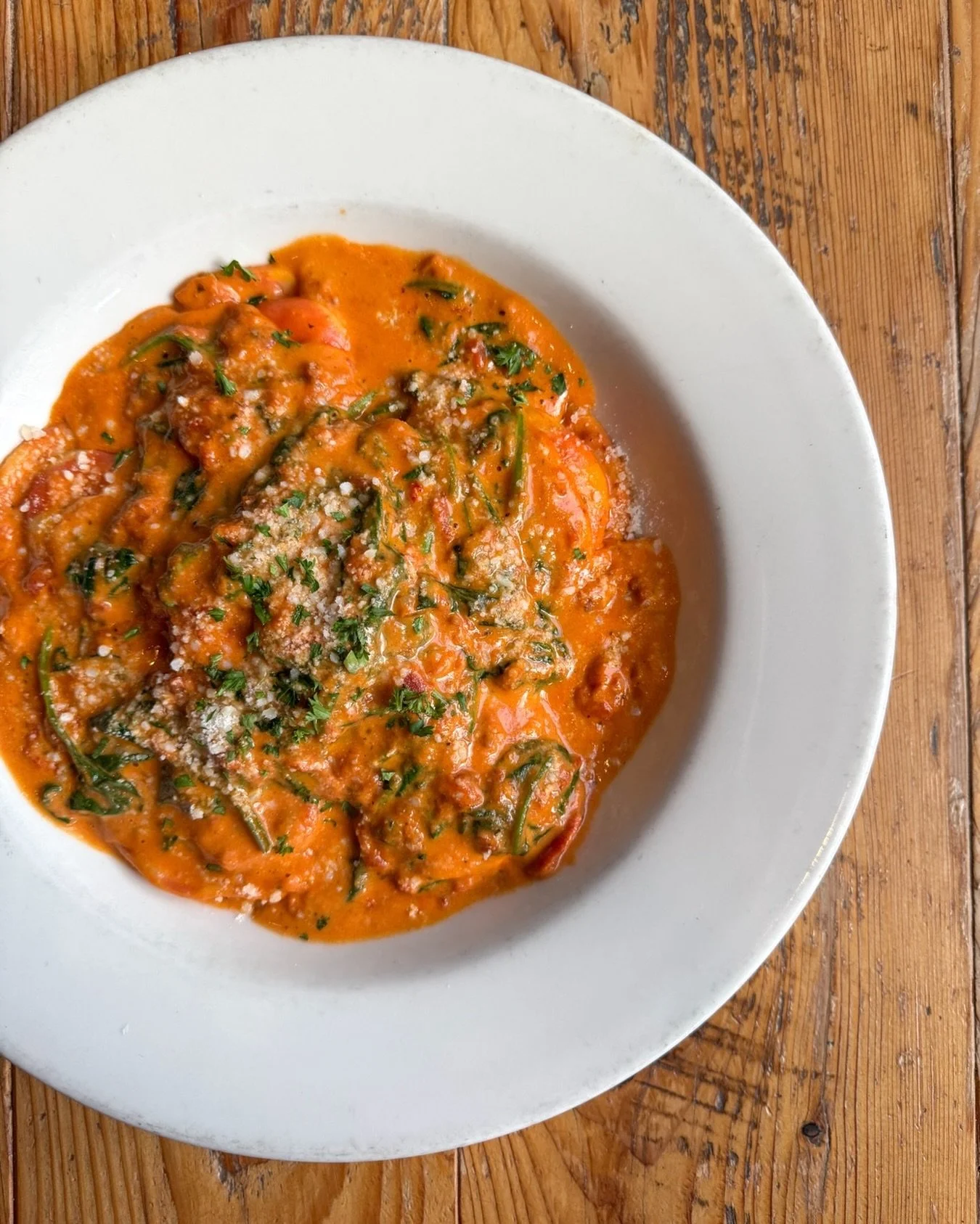 BIG day tomorrow 🏈❄️ Come carb up with some Lobster Ravioli🦞

Bruins vs Canadiens @ 7:00PM
Celtics vs Bulls @ 8:00PM