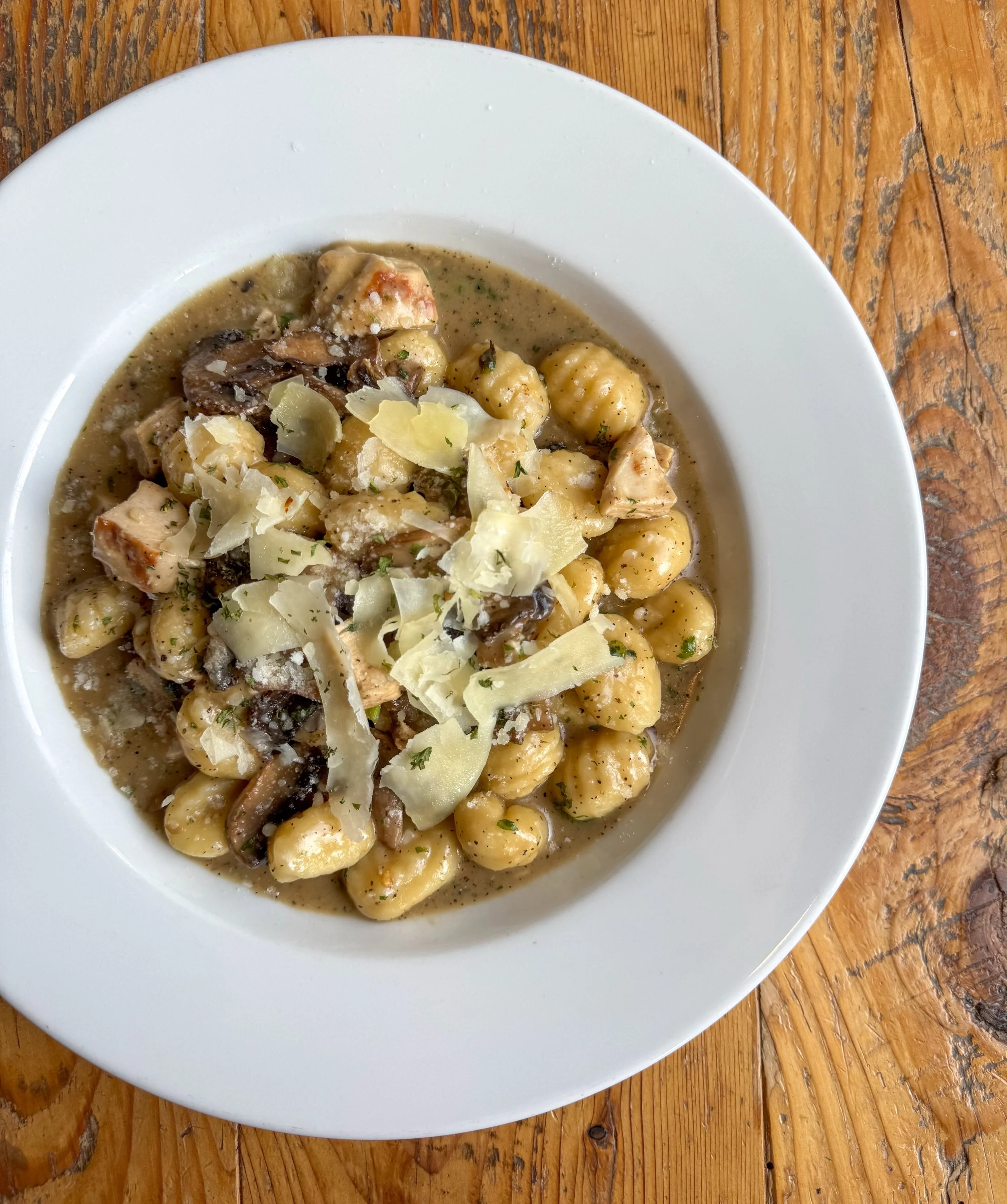 Cacio e Pepe Gnocchi on this rainy Friday 😮&zwj;💨
