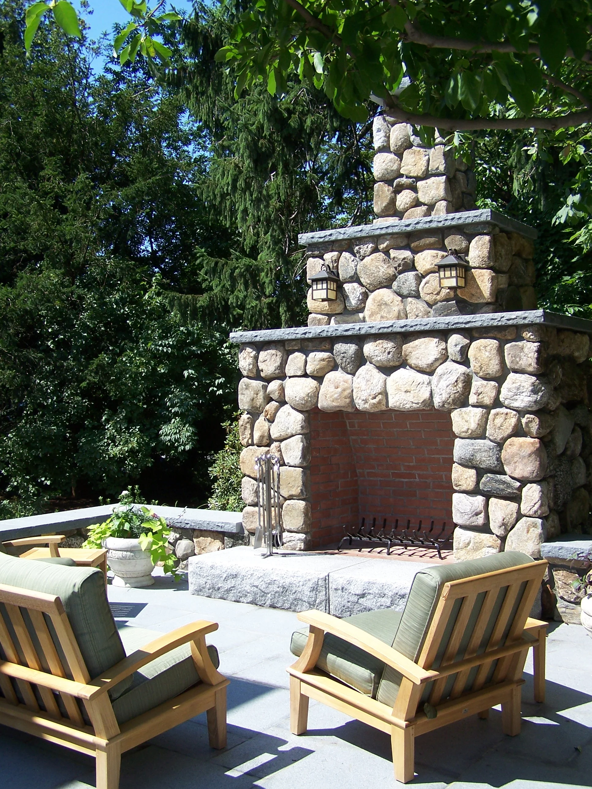 2 stone fireplace.JPG