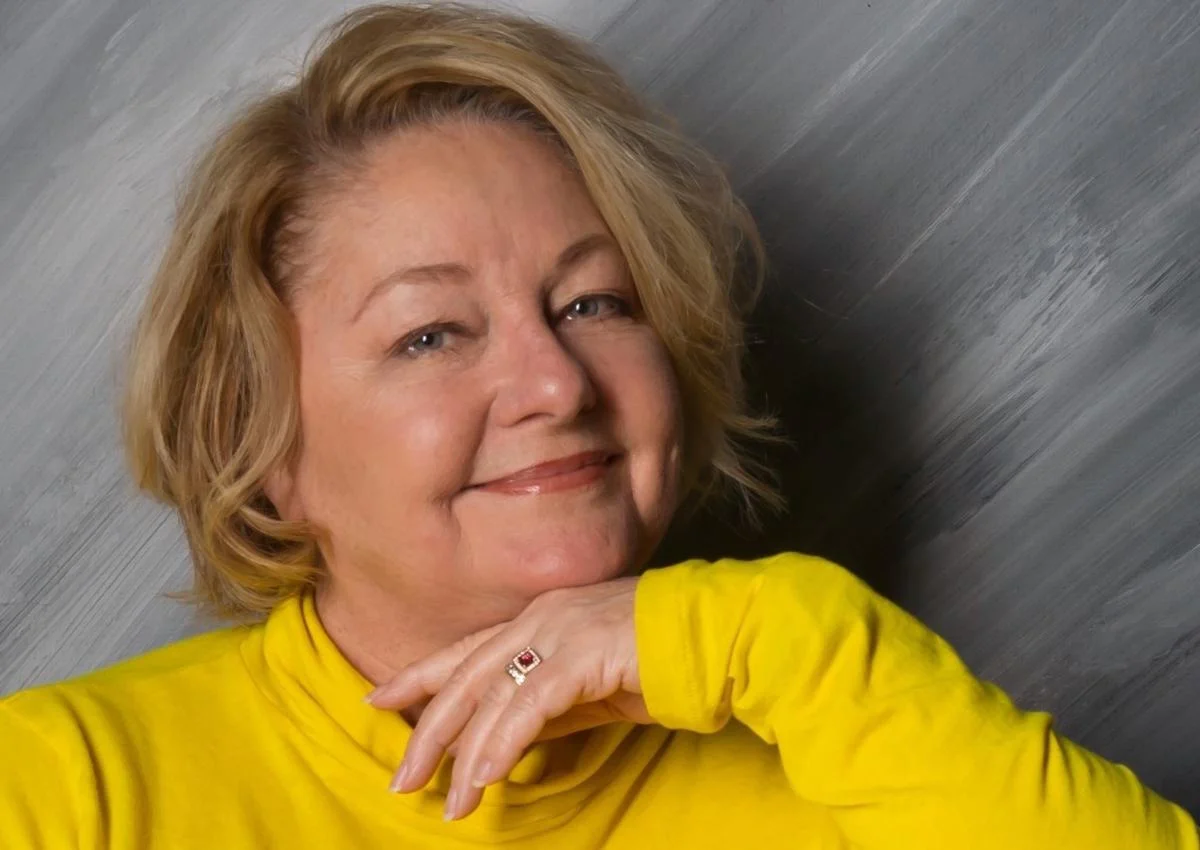 BRENDA LILLY