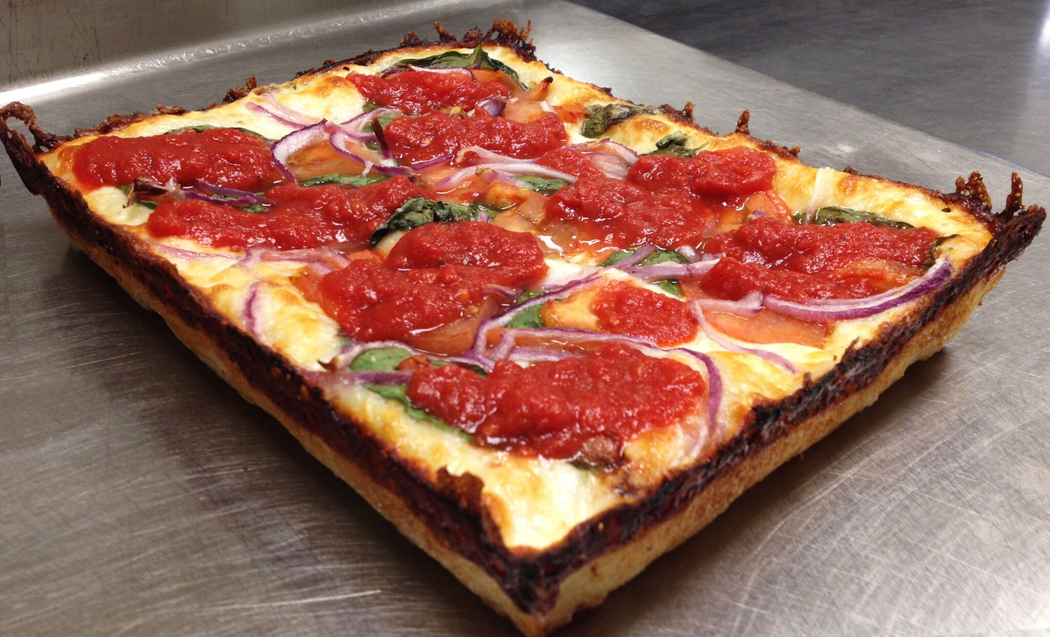 Detroit Style Pizza Pans