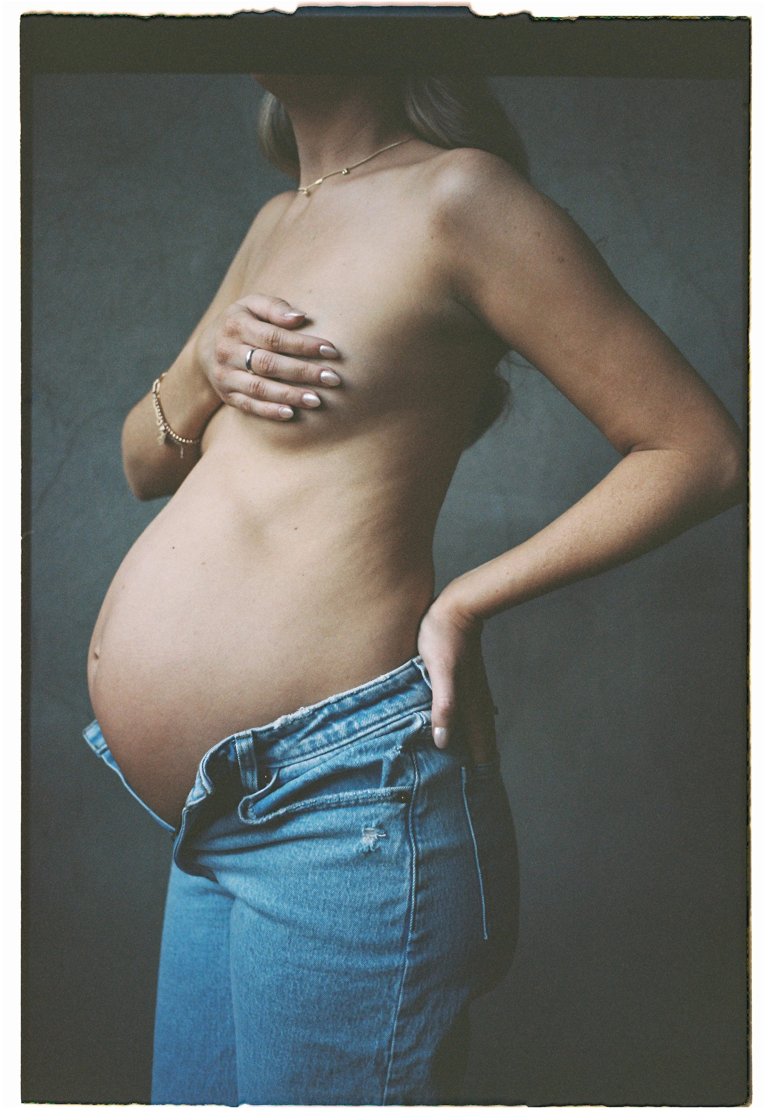 JA_7152_Portra 160_027682-R1-068-32A.jpg