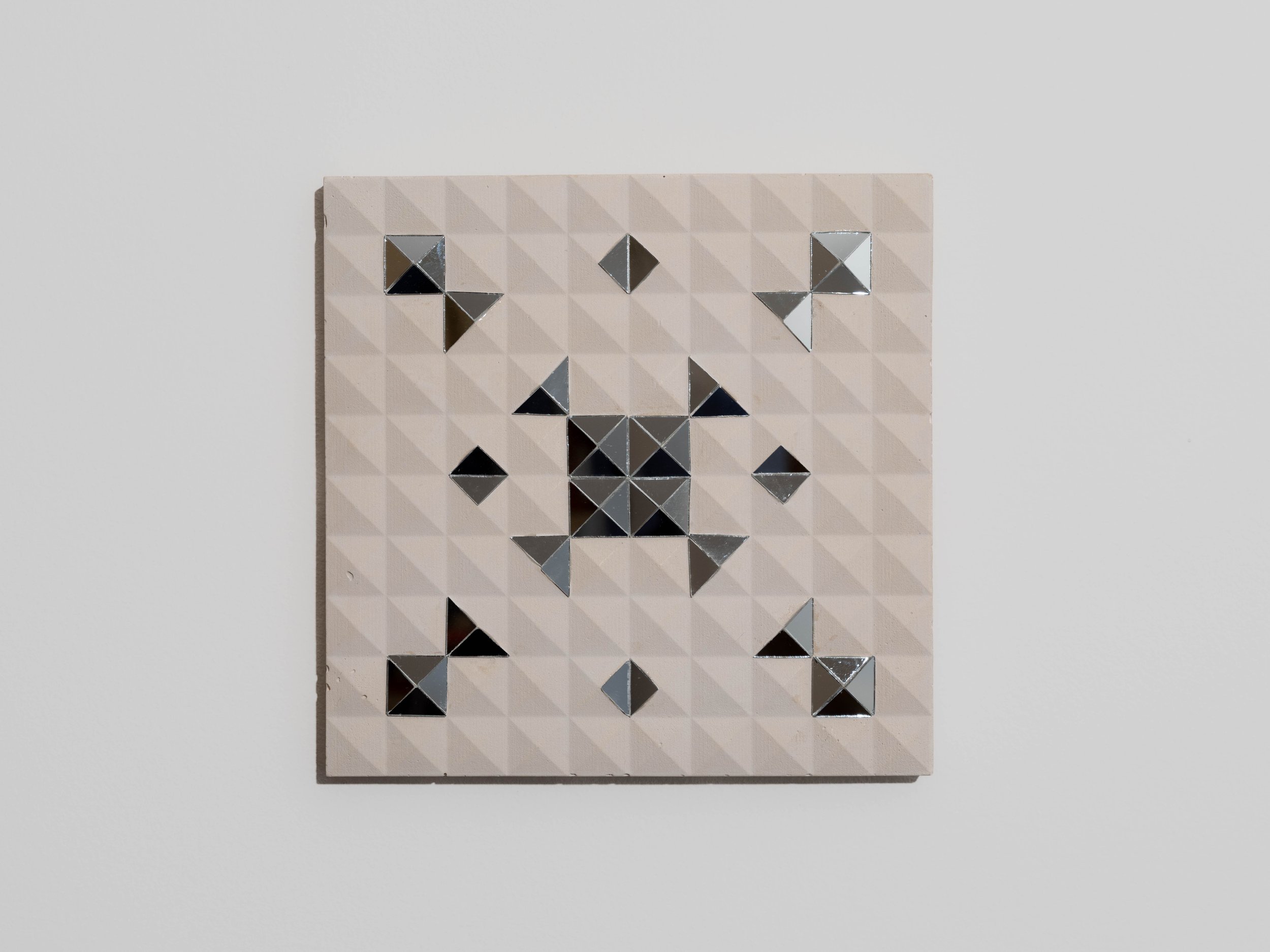 Untitled #3, Mirror on plaster, 2023 – 21x21 cm