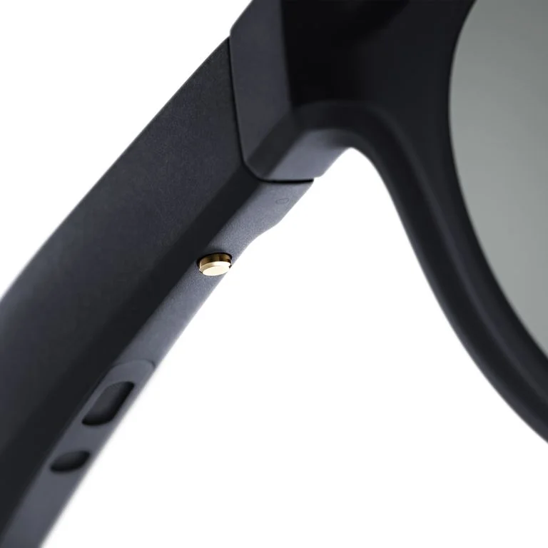 Popular Mechanics reviews Bose Frames