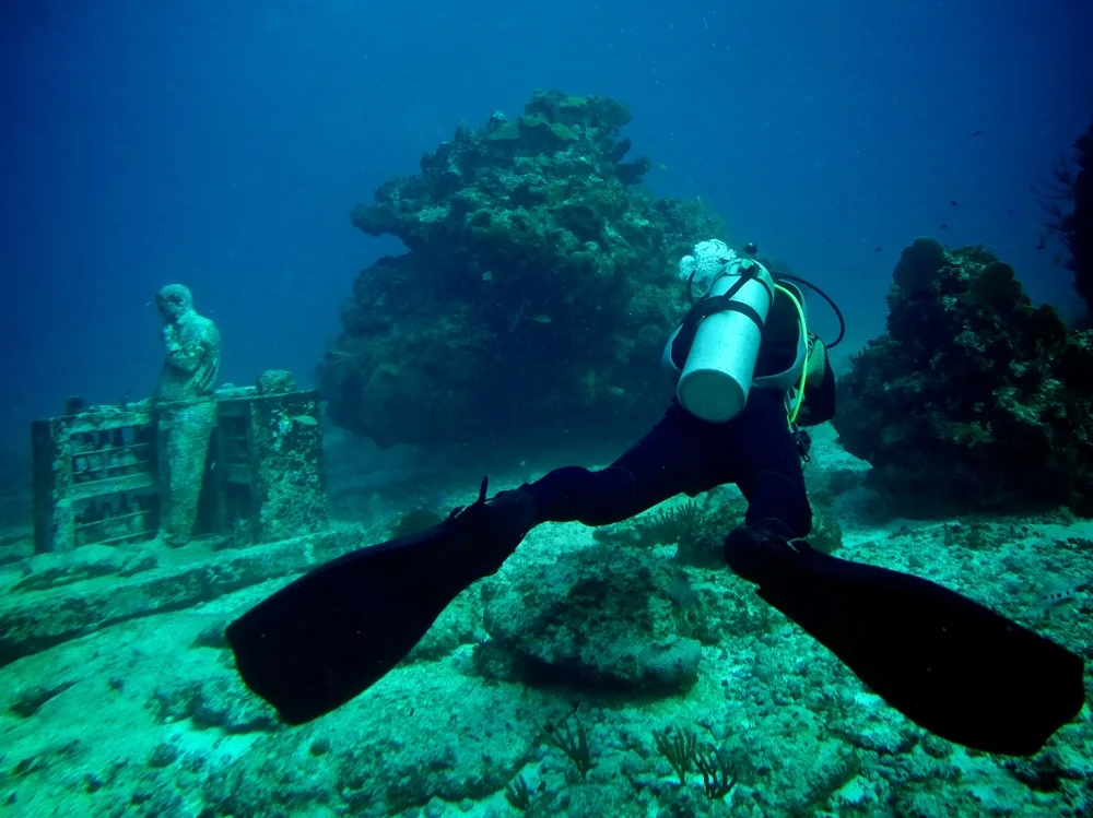 Cancun-scuba-diving.jpg