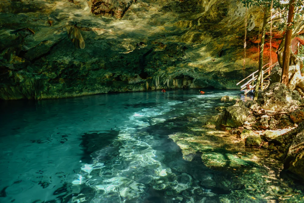 Cancun-Cenote-Dos-Ojos-Tulum.jpg