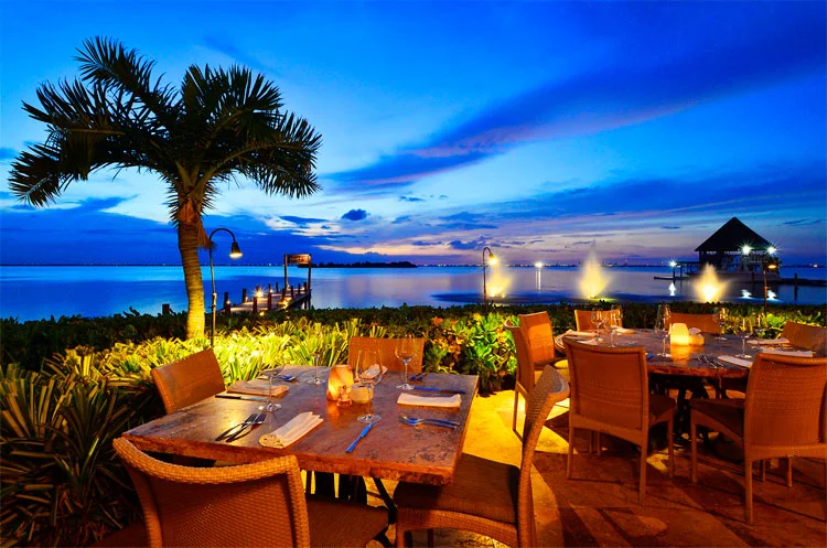 cancun-restaurant.jpg