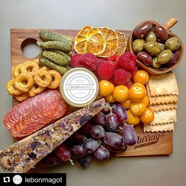 #Repost @lebonmagot with @get_repost
・・・
Want to score with your guests this Super Bowl Sunday? Elevate your cheese board with our delicious chutneys. Head to our link in bio to find a store near you and open a jar just in time for the big game.
#Le