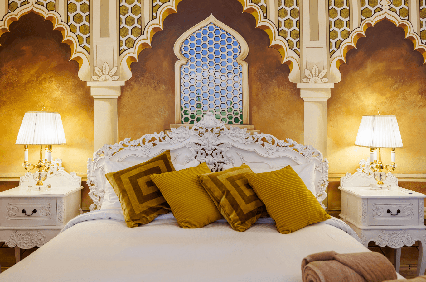 Maharaja Duleep Singh Durbar Room headboard.png