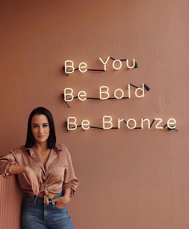 It&rsquo;s a motto I came up with, firmly believe in and live it out daily! Never BE anything BUT you....oh and of course all while rocking a Be Bronze Glow! 🖤