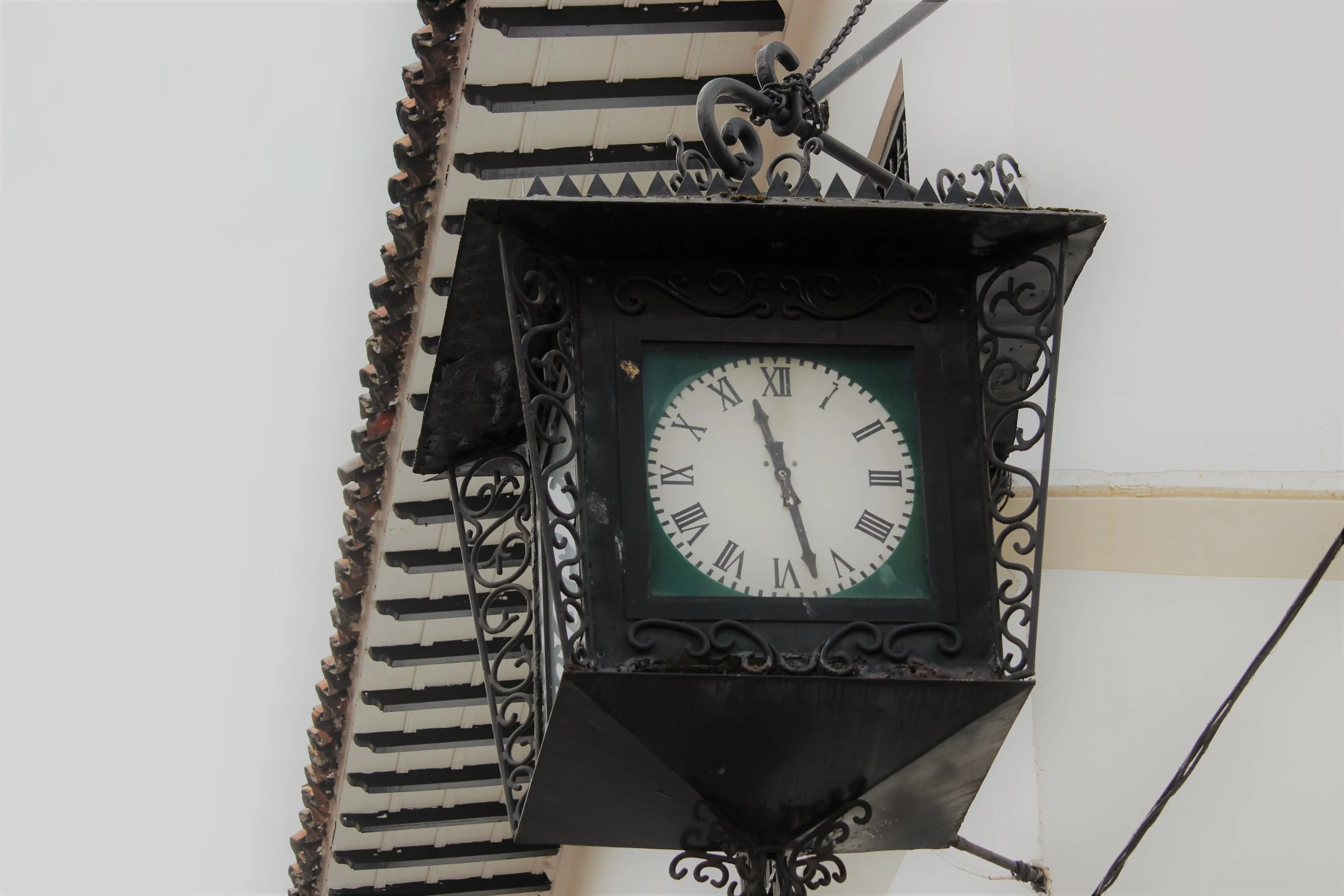 Two Life-Changing Time Tricks that will Align Your Life with Creativity