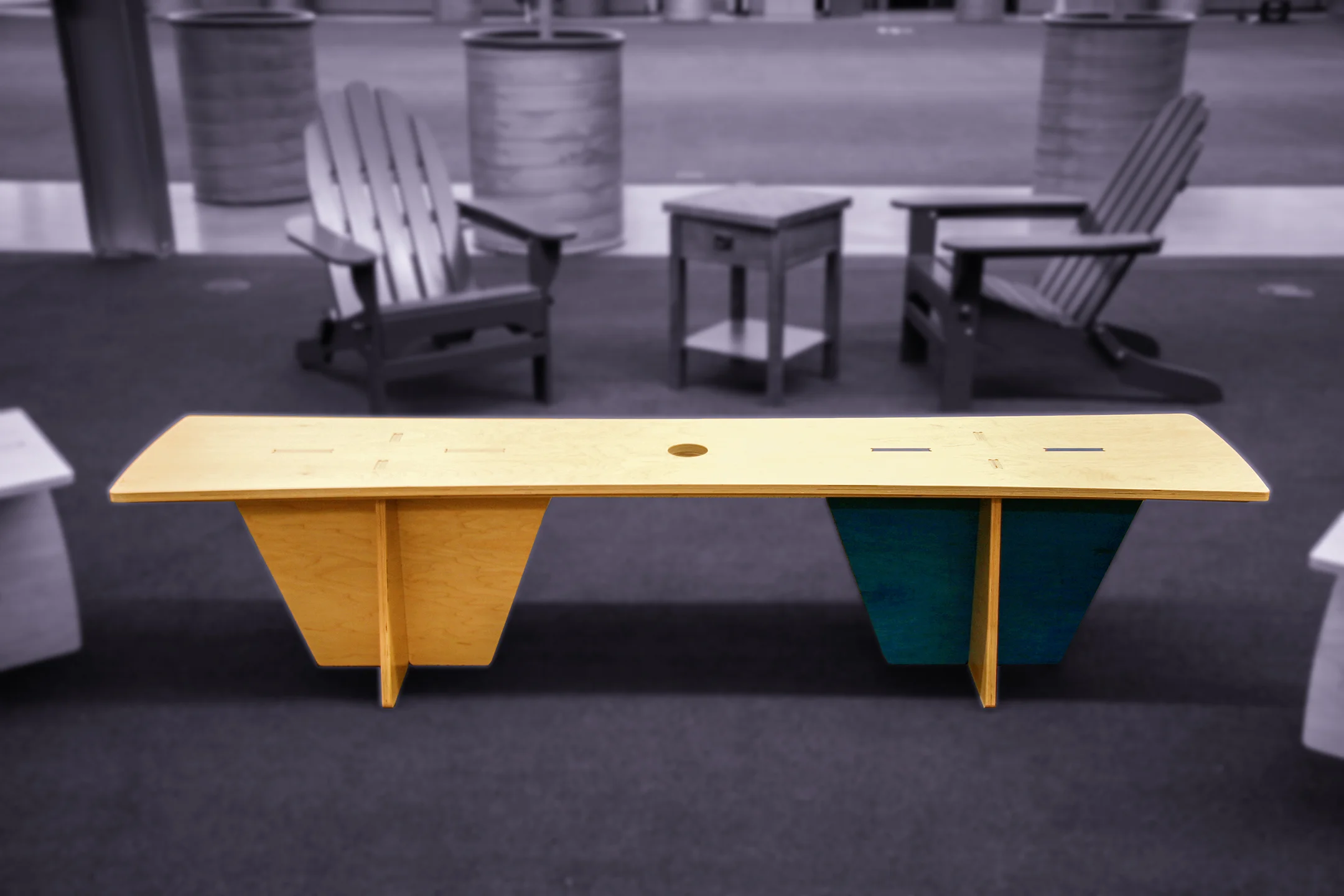 Two different bench designs propagate the office to complement the tables.
