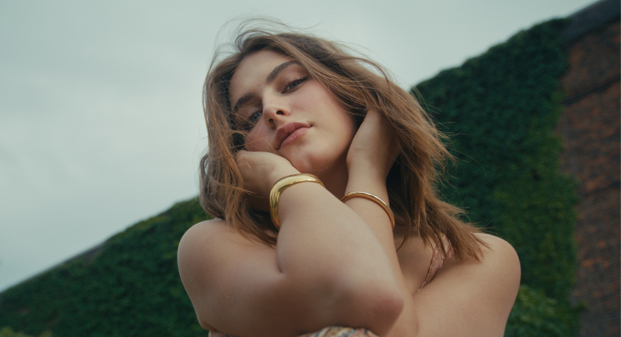 Schön! Magazine x Ella Bright