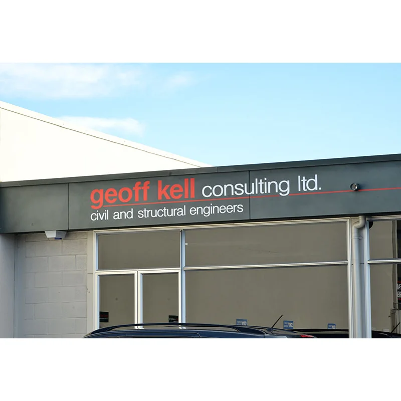 geoff.jpg