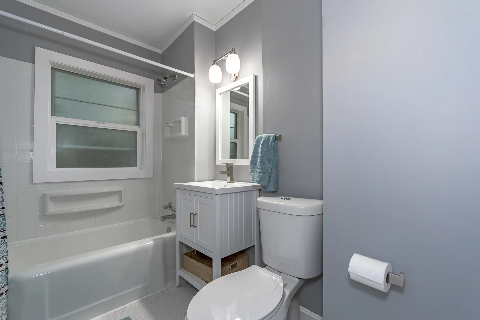5718 Locust St - Web-127.jpg