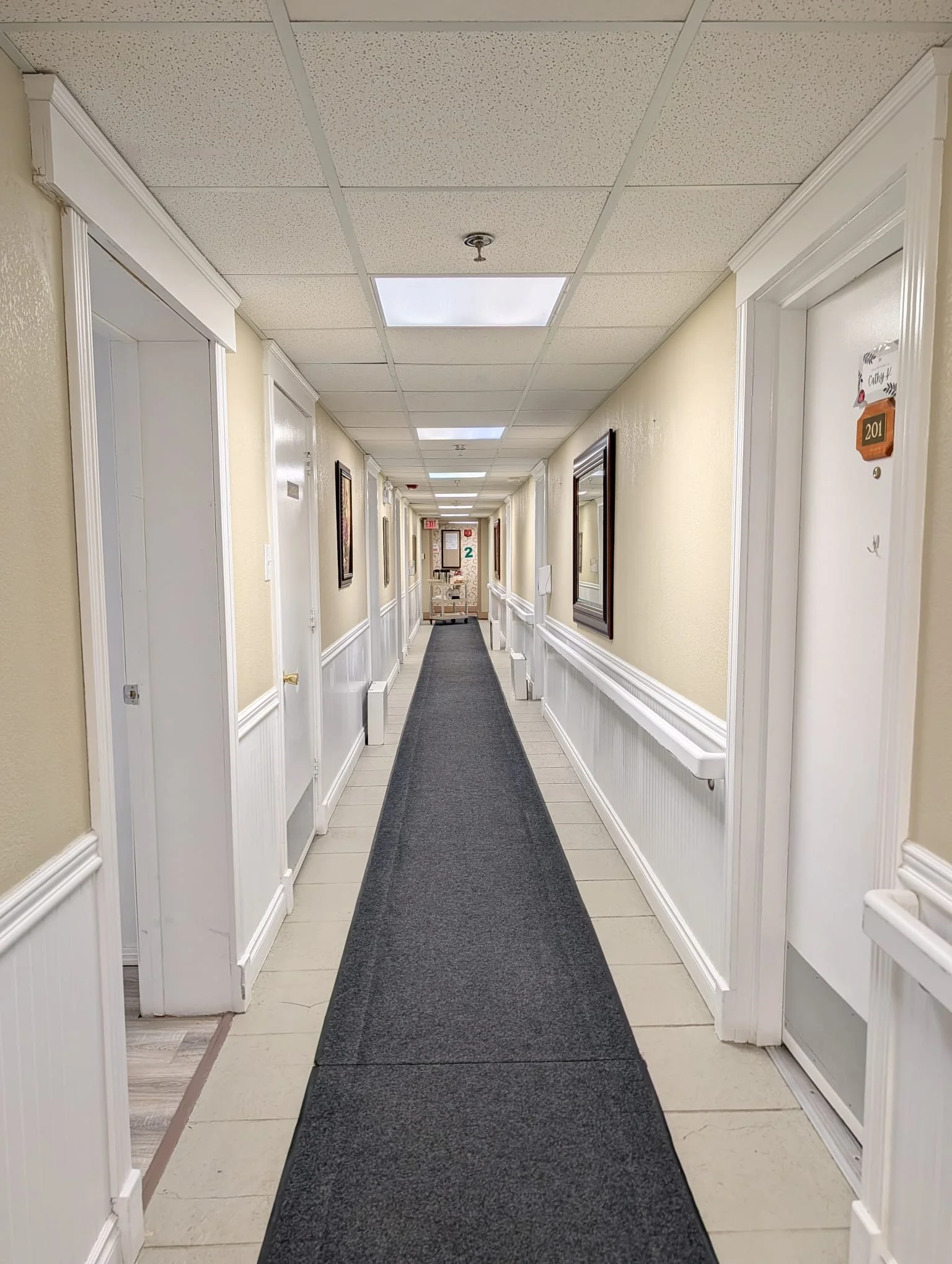 Hallway.jpeg