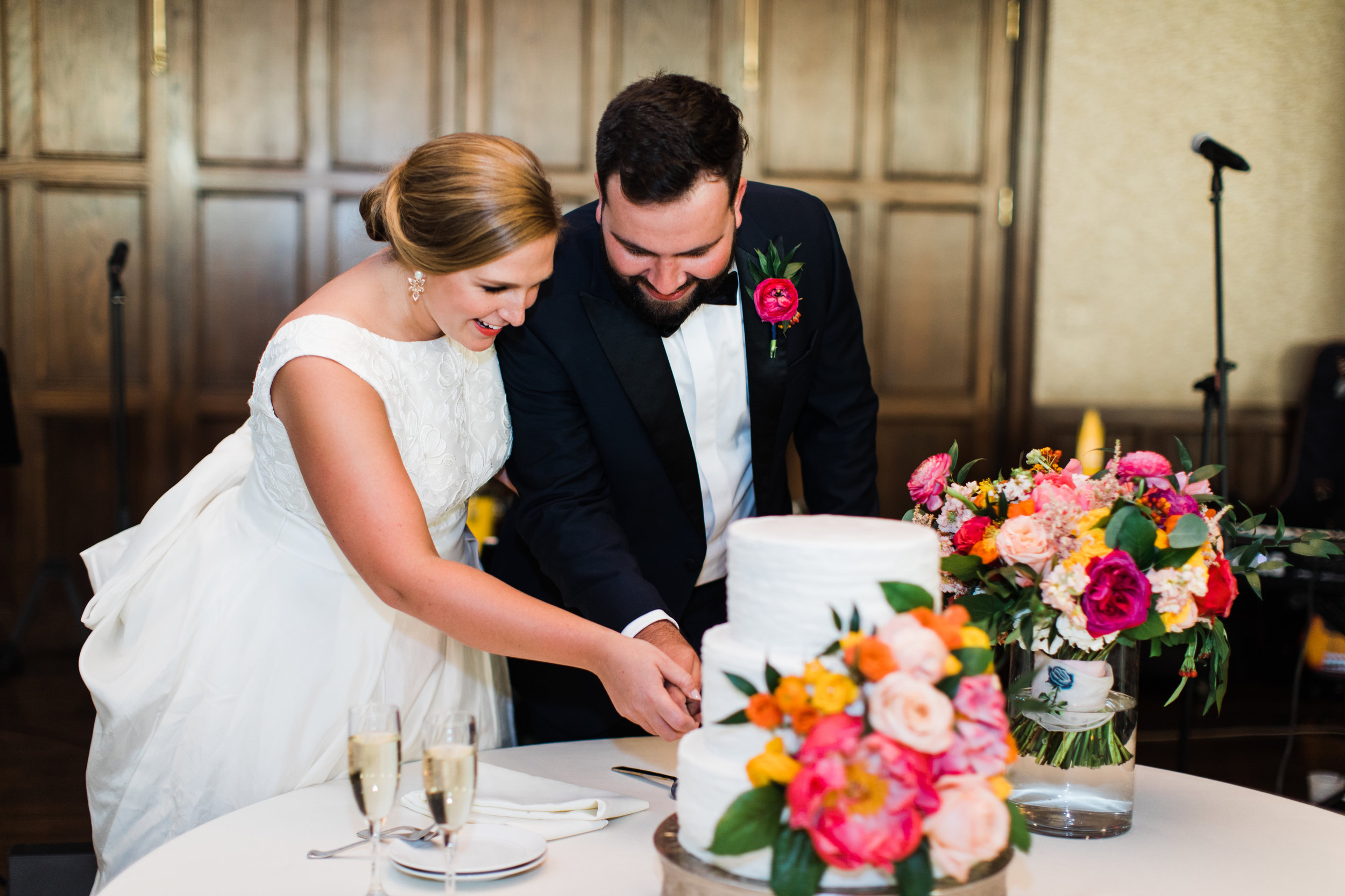 KLIMES WEDDING - MARISSA CRIBBS PHOTOGRAPHY-1054.jpg