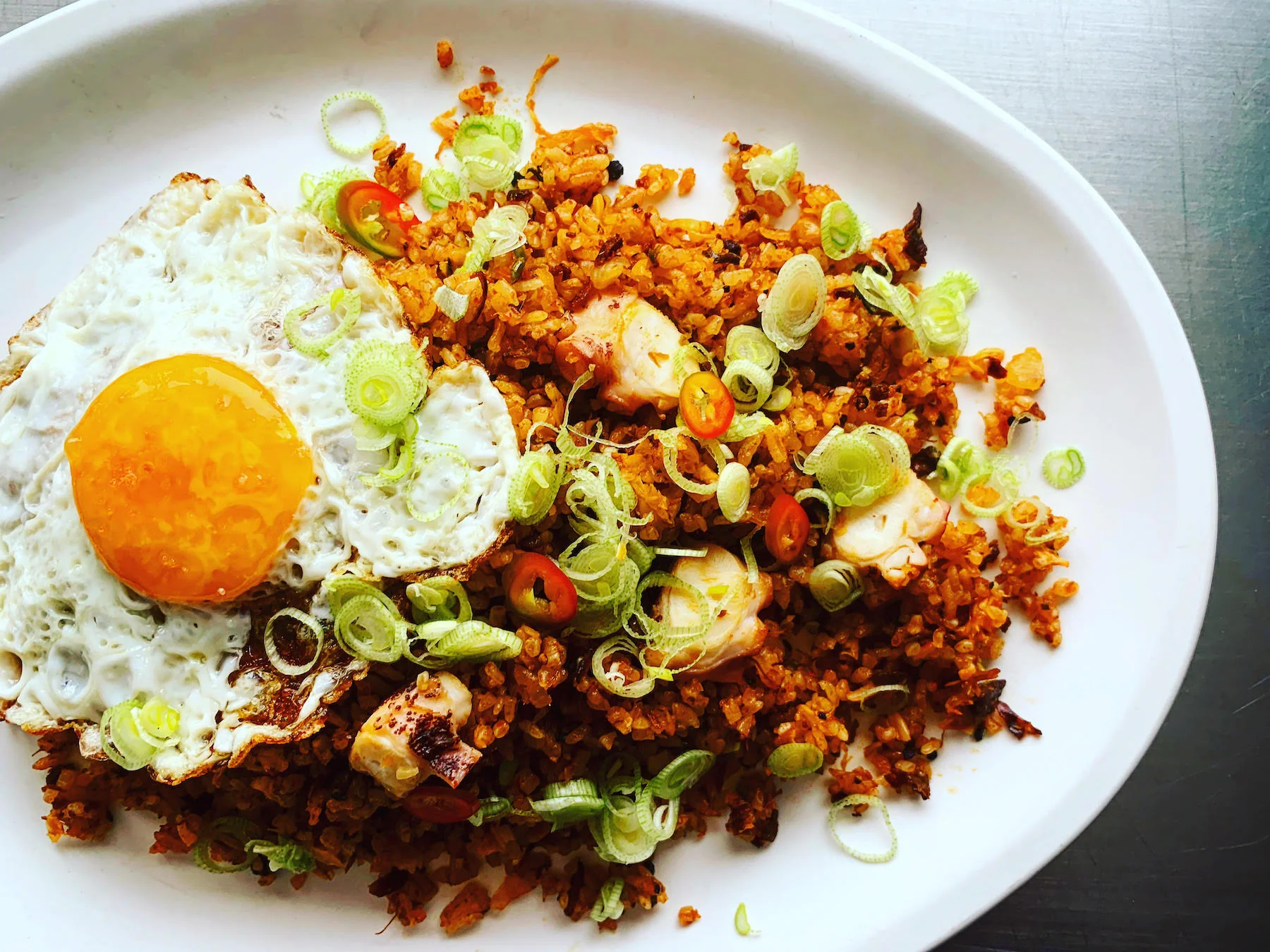 05162019_bombasdeumami-arroz con machaca y kimchi.jpg