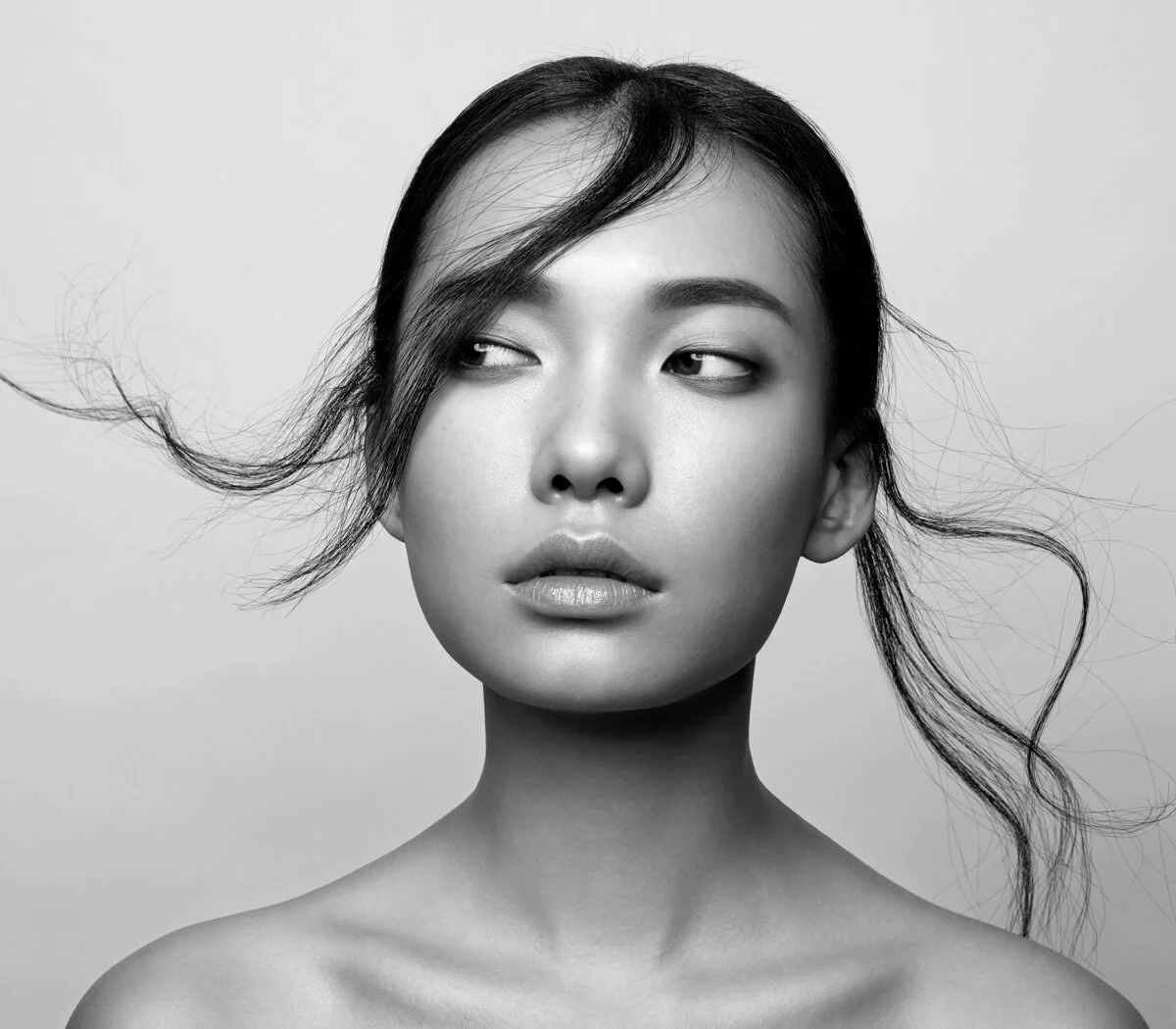  hair beauty photographer photo shoot nyc agency model portrait photographer studio lighting commercial photographer magazine photographer advertising photographer headshot photographer black and white 