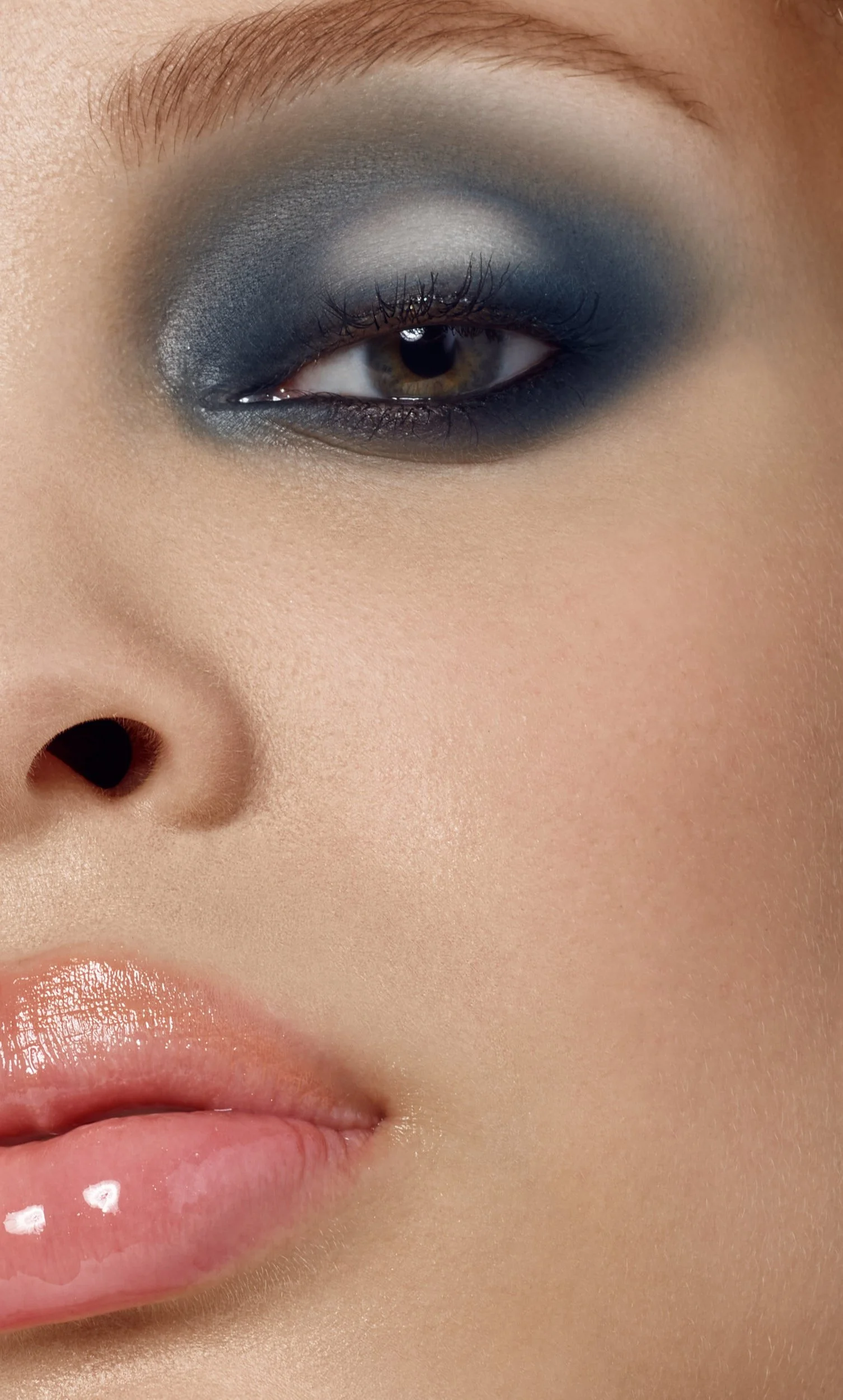  beauty photographer photo shoot nyc agency model closeup portrait photographer studio lighting commercial photographer magazine photographer advertising photographer headshot photographer 