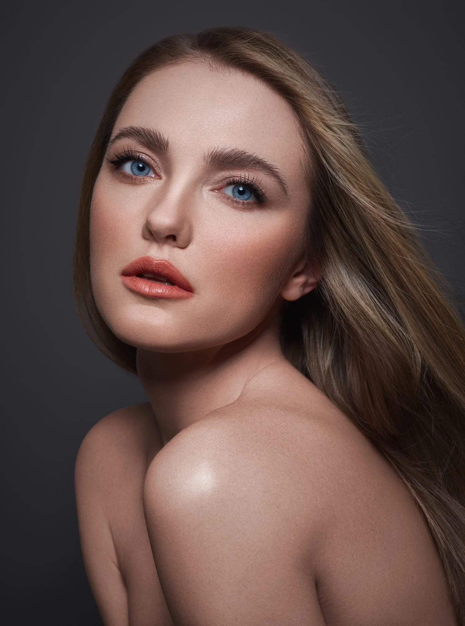  beauty photographer photo shoot nyc agency model portrait photographer studio lighting commercial photographer magazine photographer advertising photographer headshot photographer 