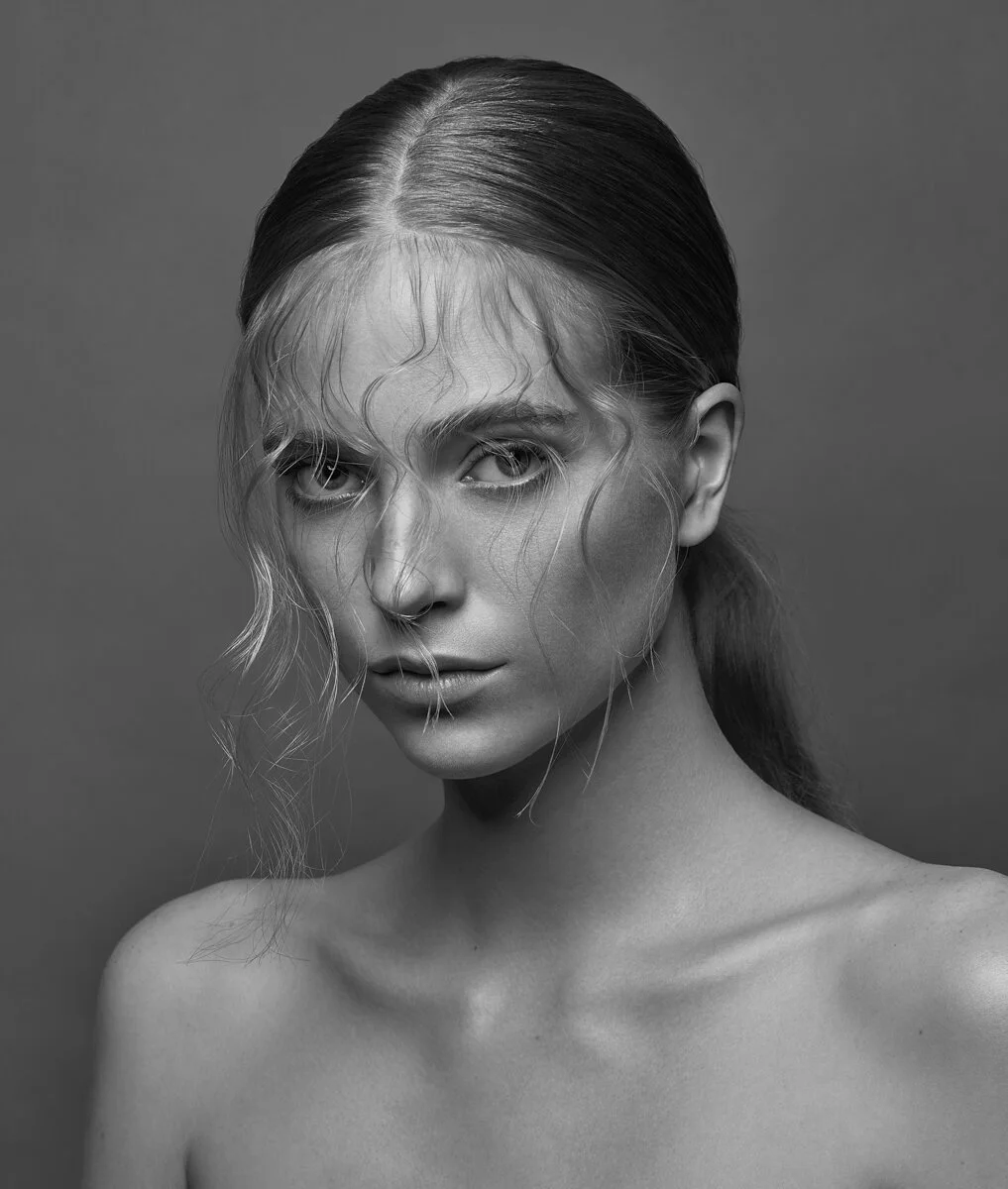  hair beauty photographer photo shoot nyc agency model portrait photographer studio lighting commercial photographer magazine photographer advertising photographer headshot photographer black and white unpublished 