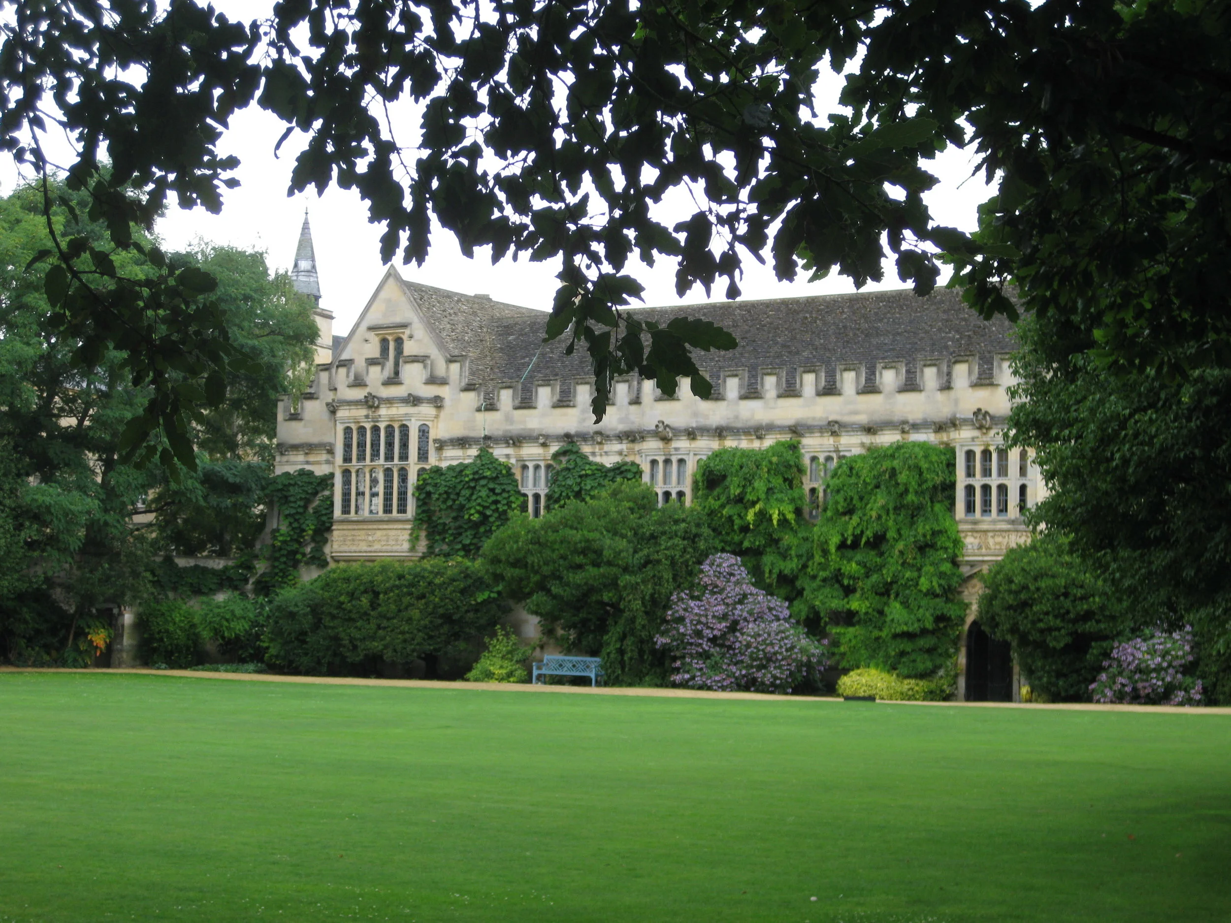 8-1-14 garden at St. John's college.JPG