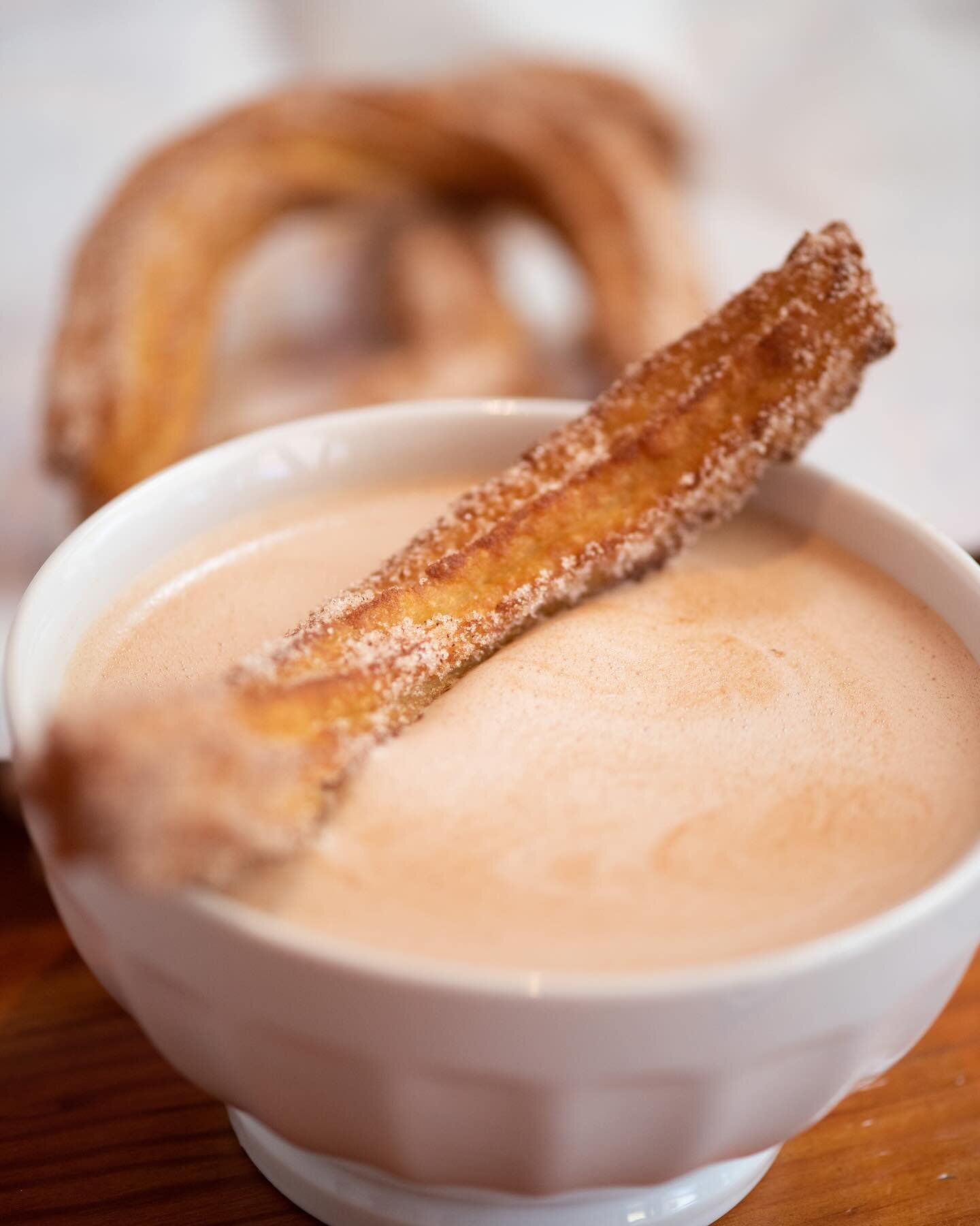 It&rsquo;s cold out and we have Mexican hot chocolate and freshly fried crispy churros to warm you up! #churros #hotchocolate #dessert #berkeley #fourthstreetberkeley