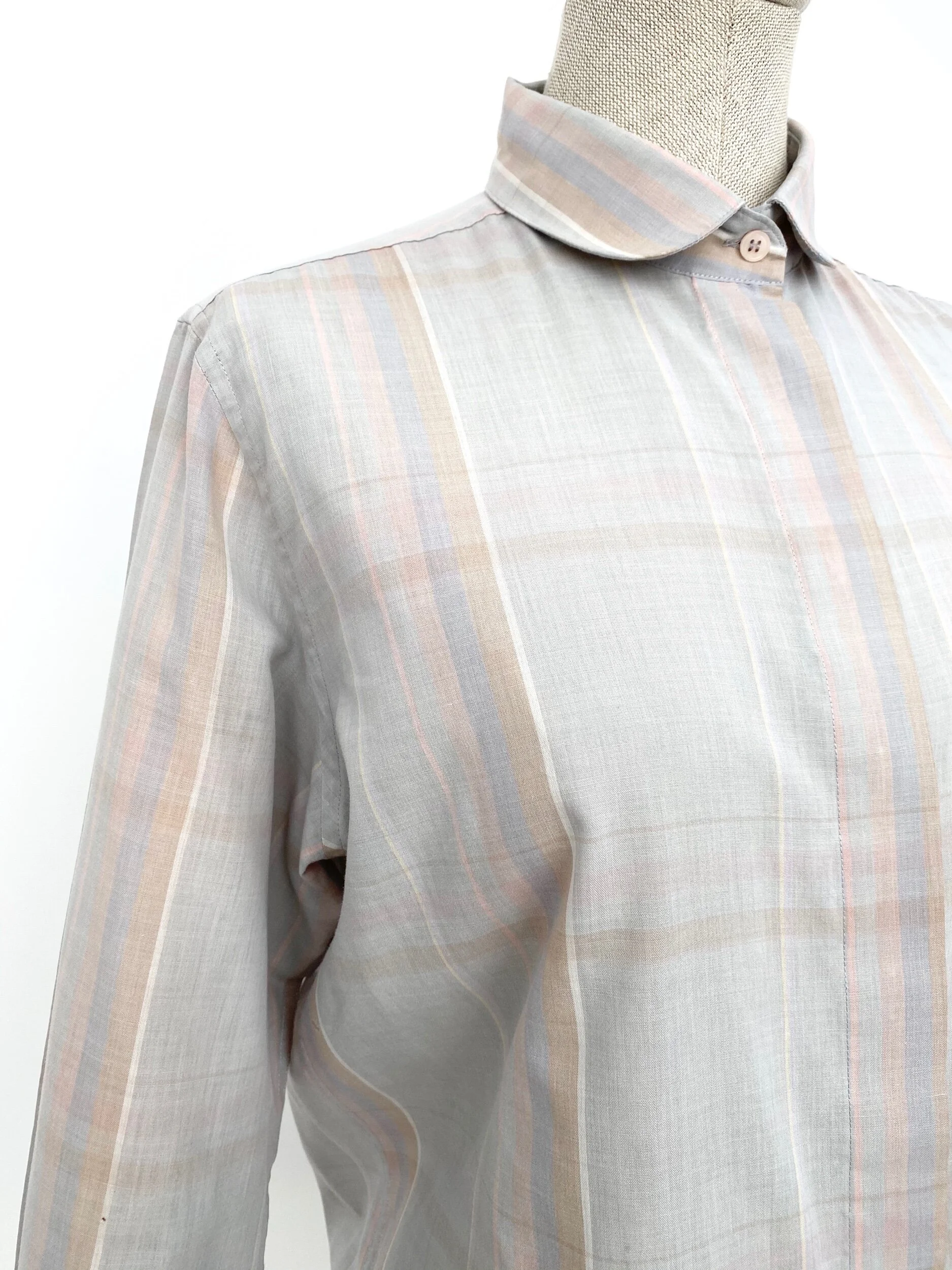 DE2CB8DA-D637-431F-B69D-0A8CE6DD24BD