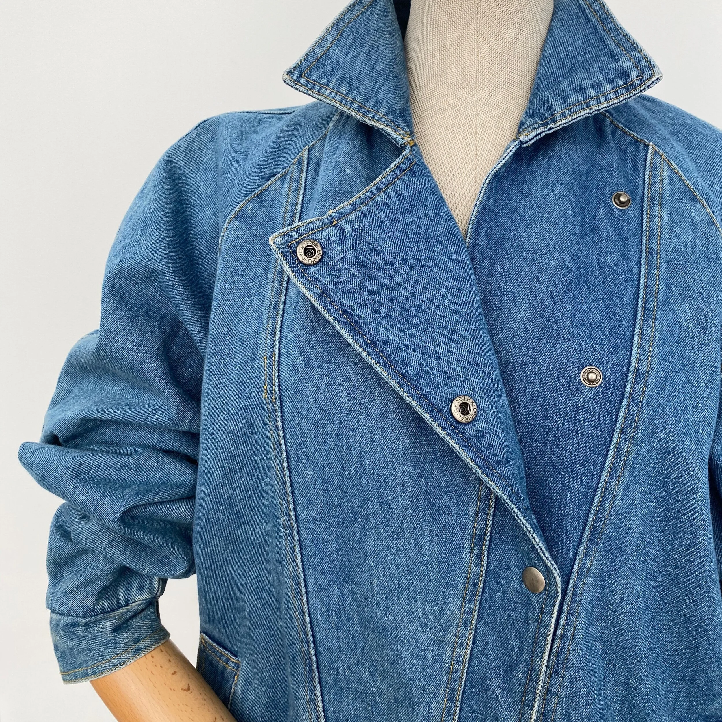 2DDACEAE-6F30-4CE4-B683-5FAF34ACC0AE