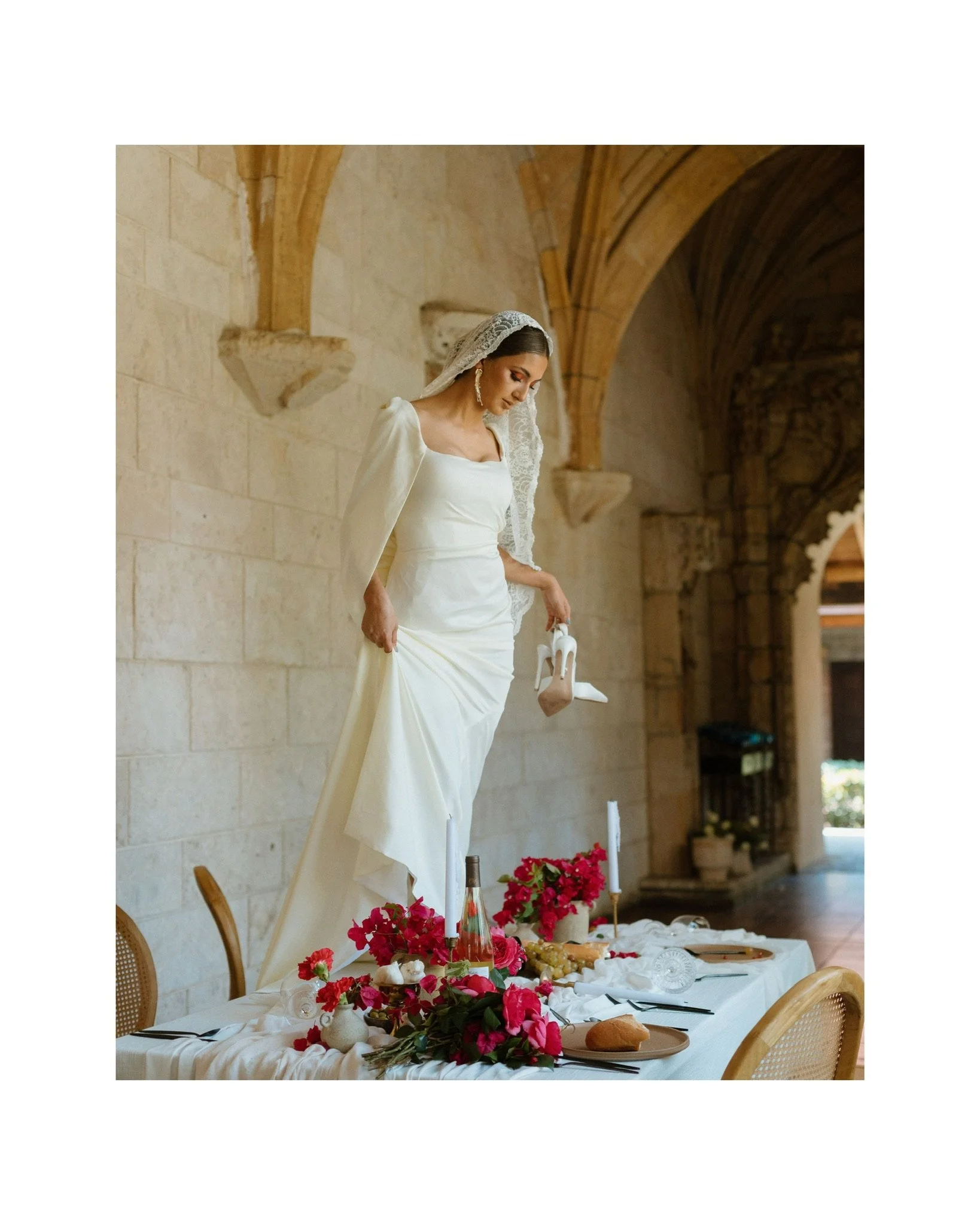 Brides. Grooms. Bride and Groom. Couples. Weddings. Lifestyle. Family. Friends. Festivals. Wedding Photographer. Austin Wedding Photographer. Travel photographer. Spain