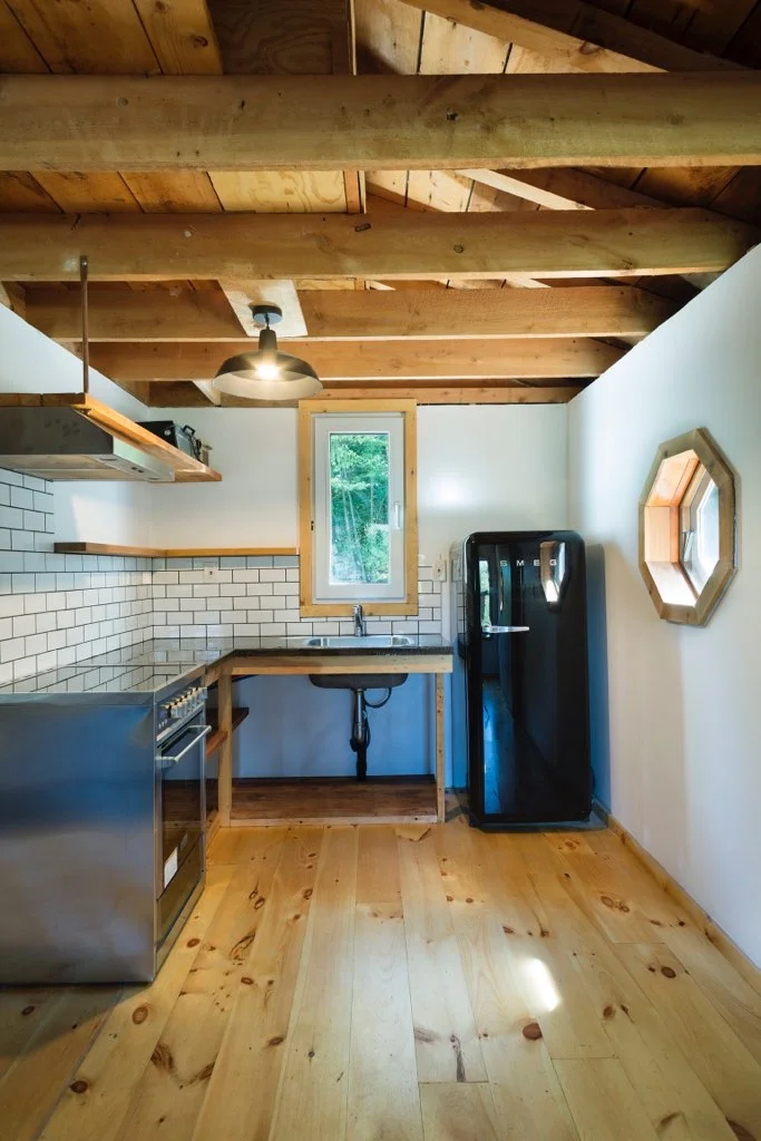 kitchen closer.jpeg