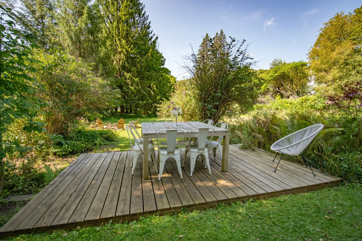 06 back-deck-and-table.jpg