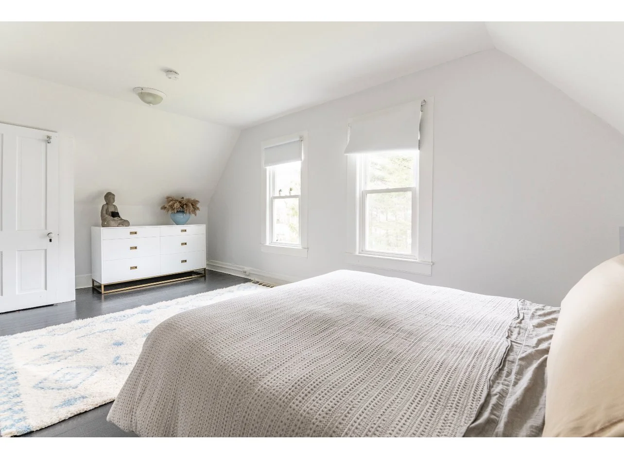 11 primary bedroom.jpg