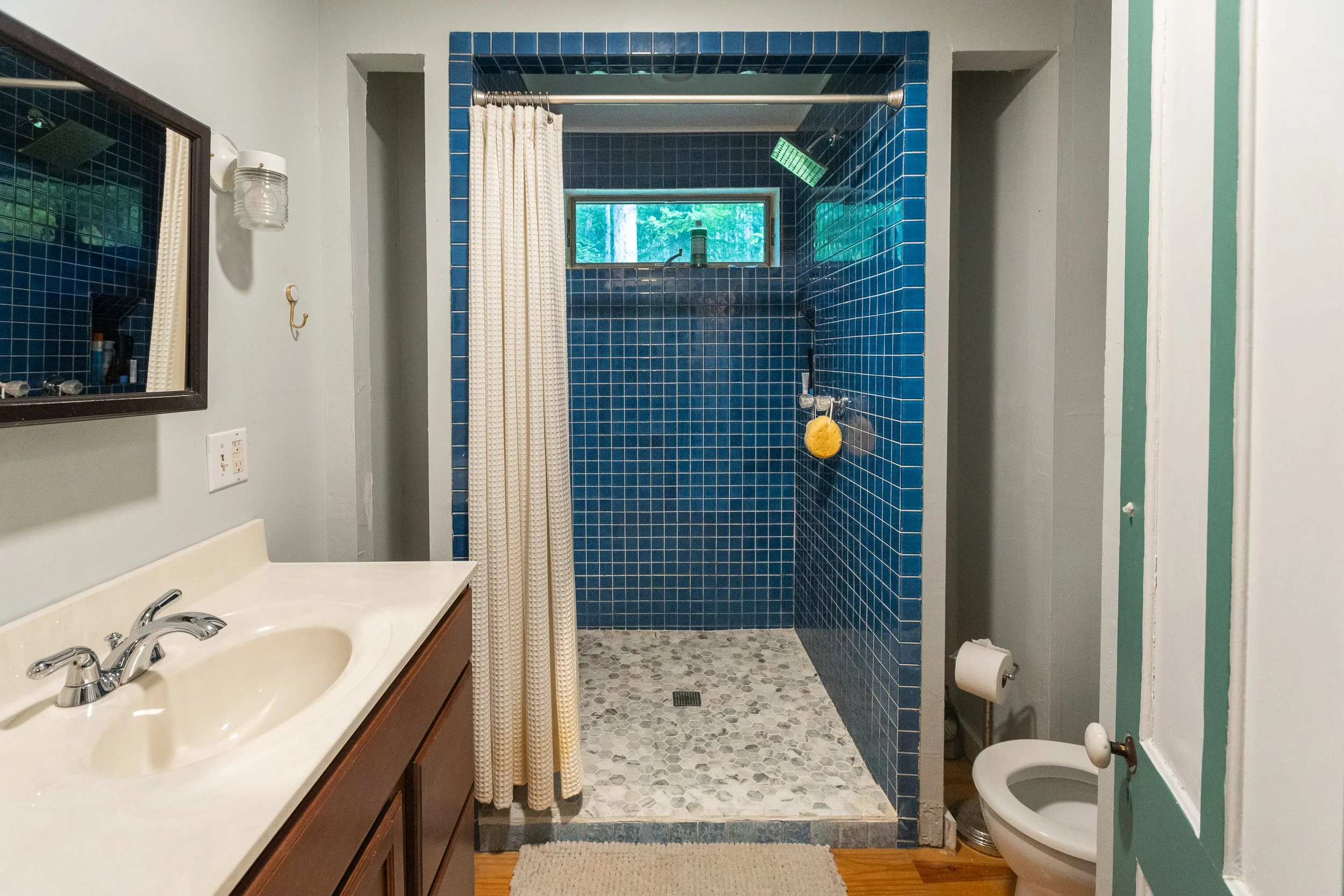 18 - 37 Williams Rd Red Hook-7207.jpg