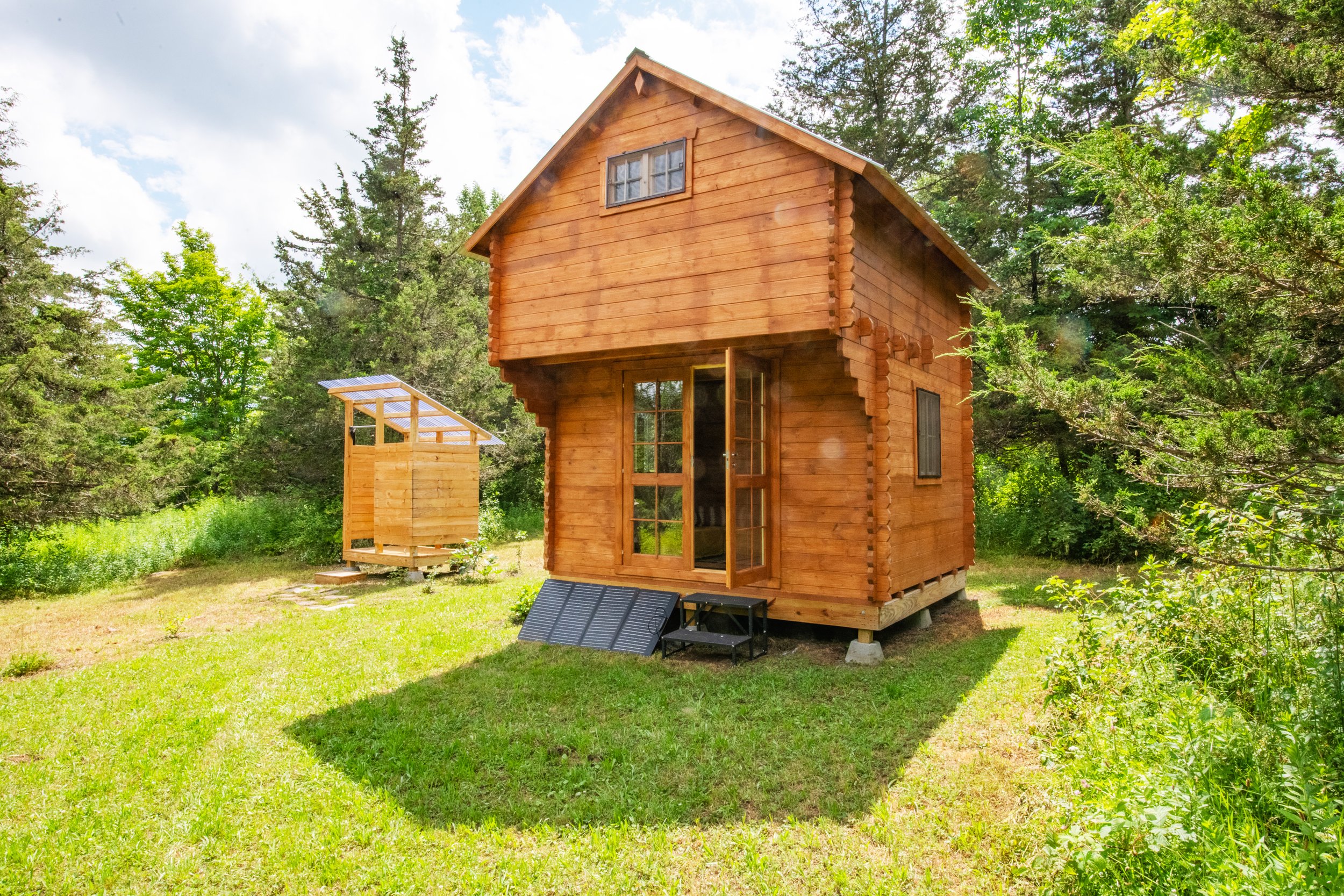 06 cabinandshower.jpg